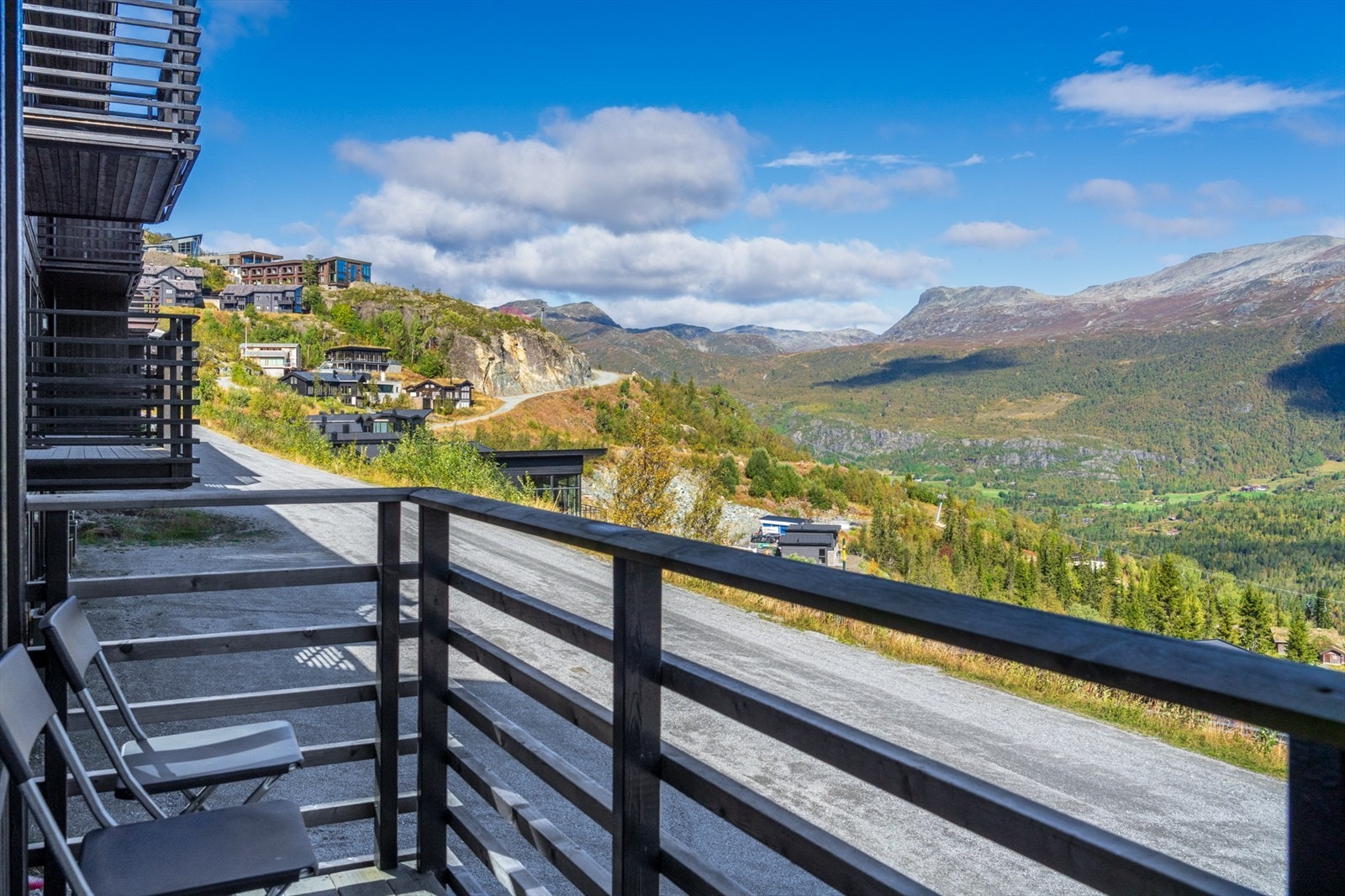 Utsikten fra terrassen er magsik Galleribilde