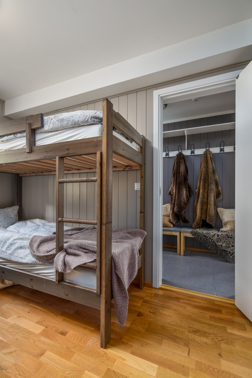 Soverom 3 mot gangen. Galleribilde