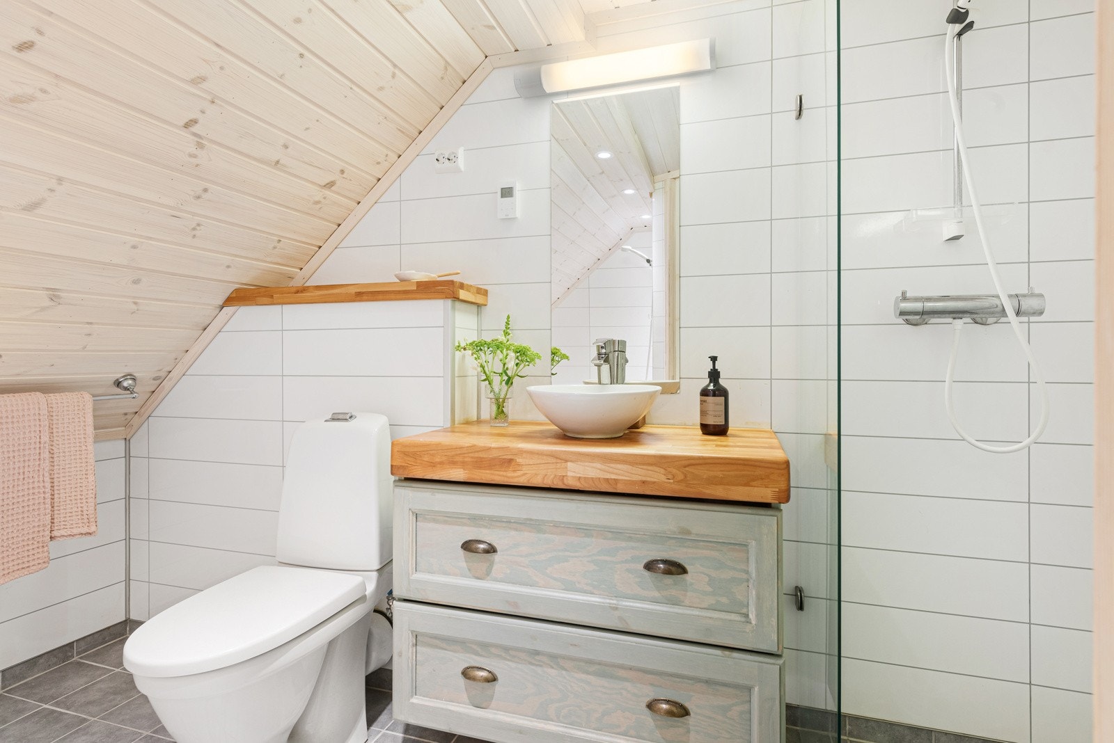 Bad i andre etasje Galleribilde