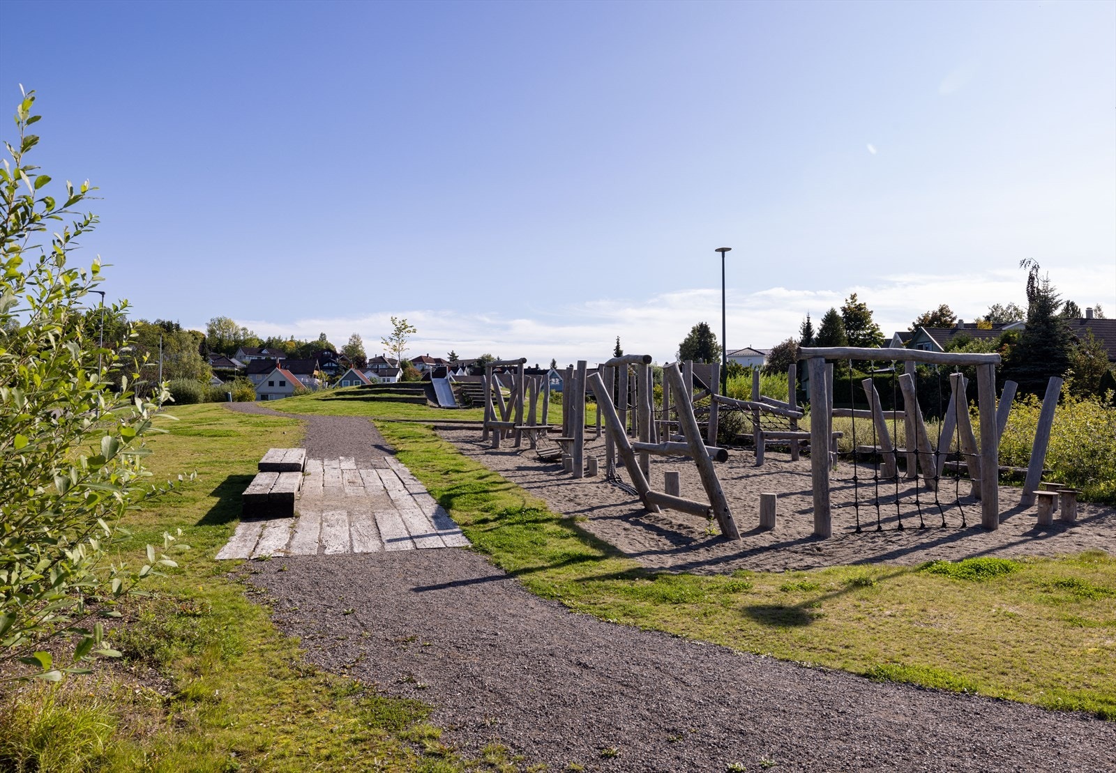 Fine turområder og aktiviteter i nærheten av leiligheten. Galleribilde