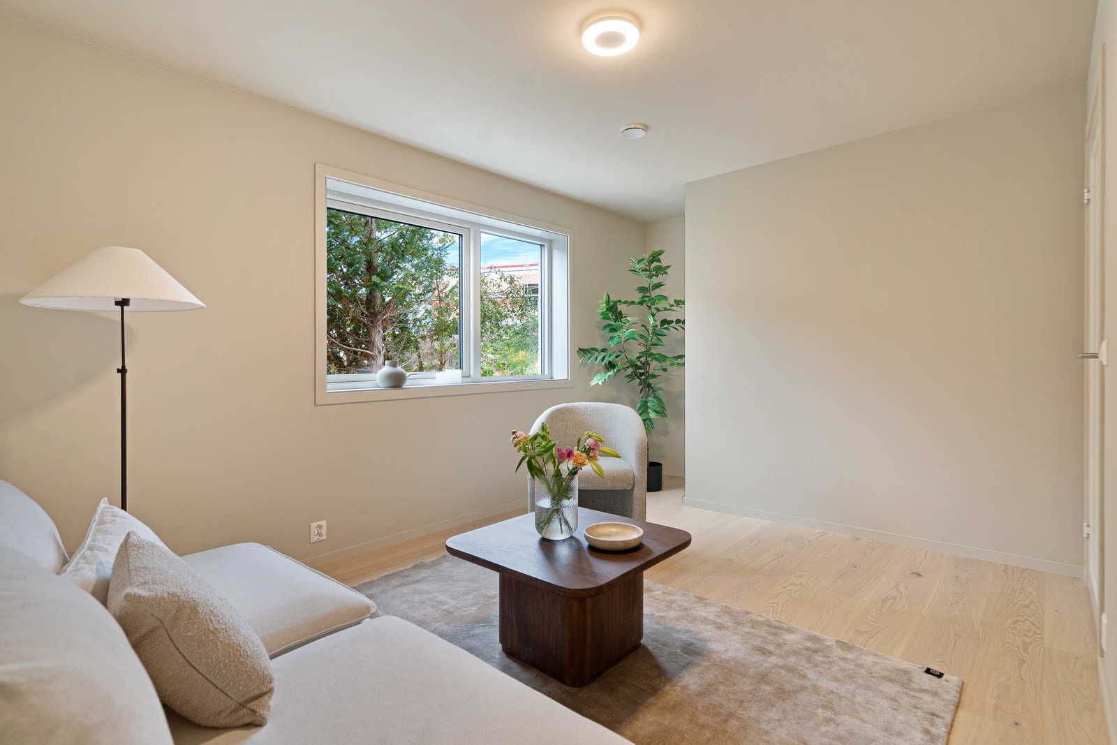 Stue 2 / Soverom 3 Galleribilde