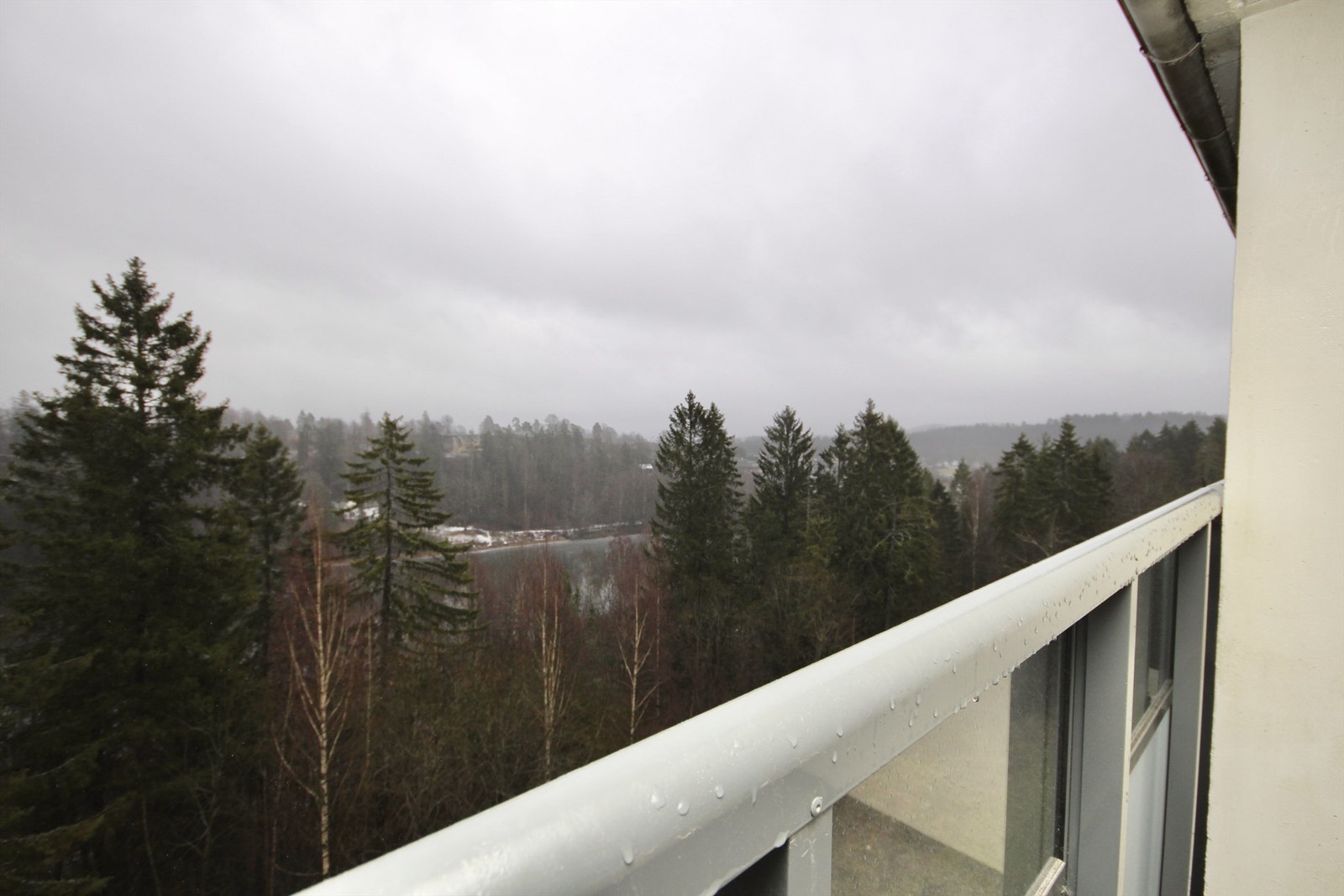 Nydelig utsikt mot Bondivann. Galleribilde