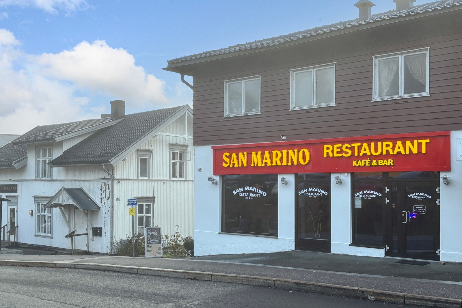 Røyken sentrum Galleribilde