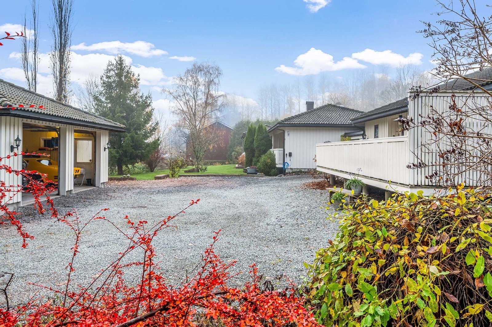 Gårdsplassen Galleribilde