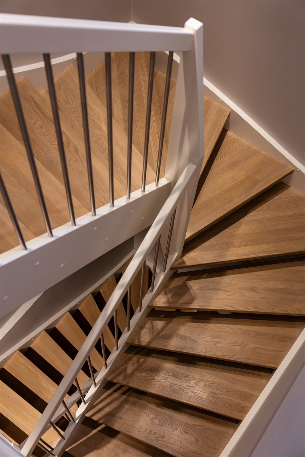 Trapp mellom etasjene i boligen. Galleribilde