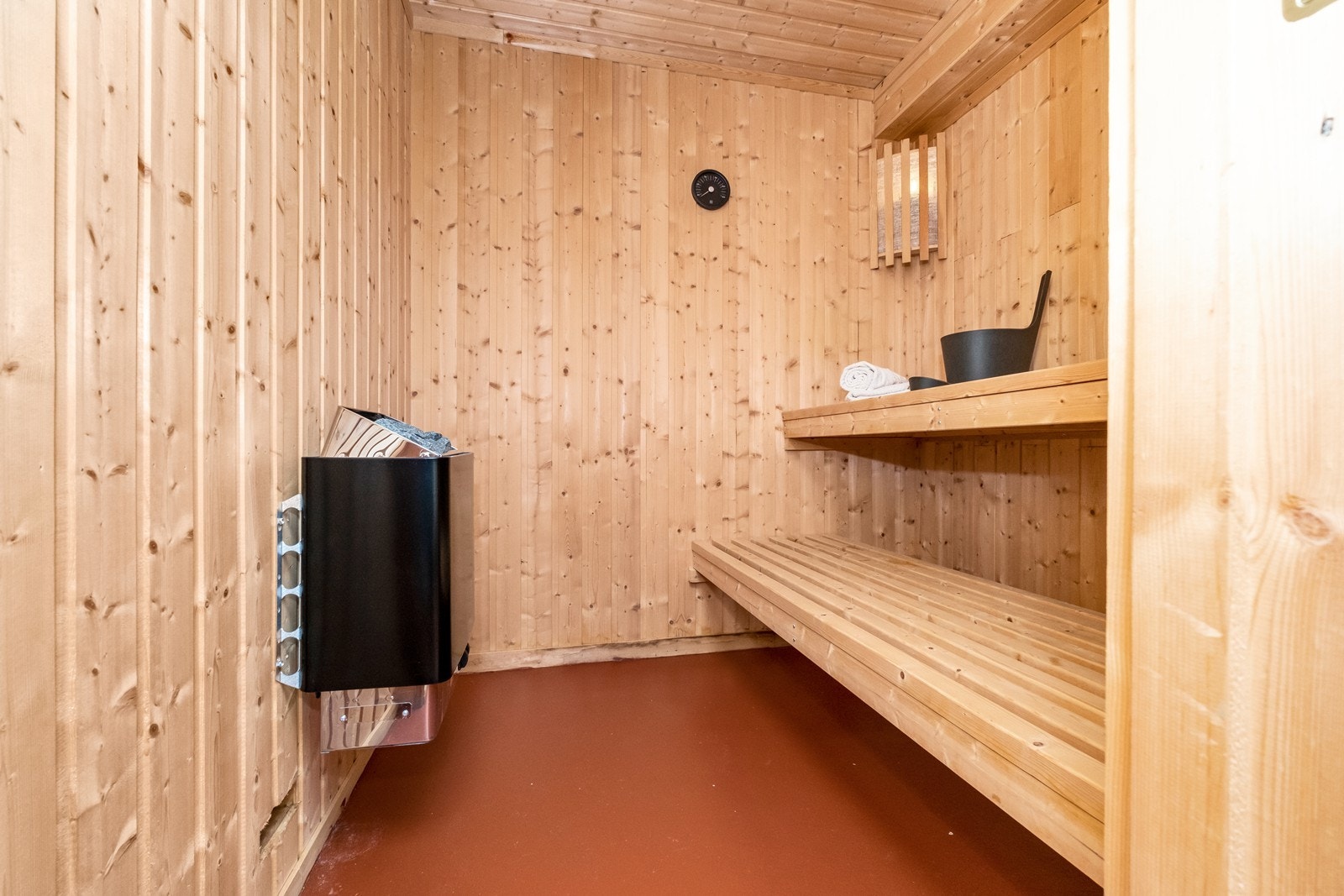 Felles badstu med dusjrom. Galleribilde