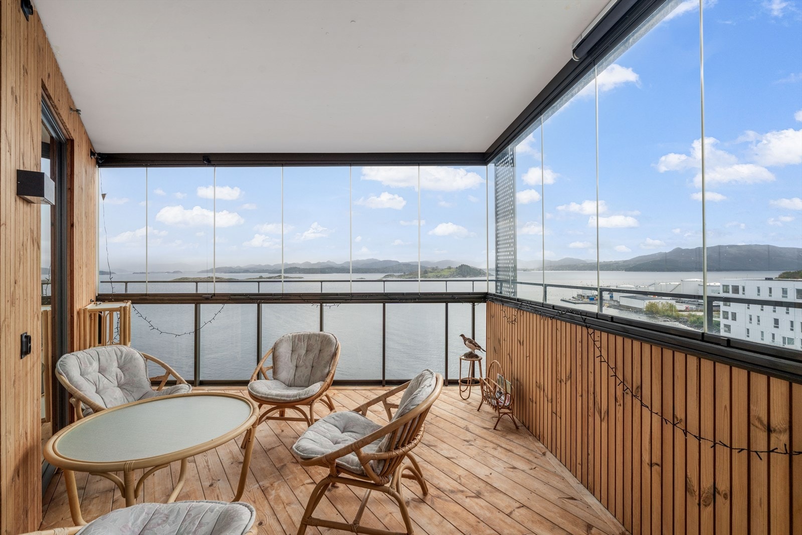 Nydelig utsikt fra balkong Galleribilde