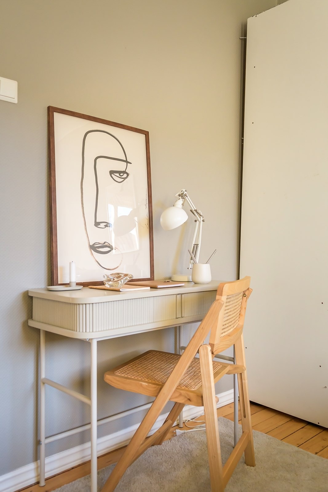 Perfekt plass til hjemmekontor! Galleribilde