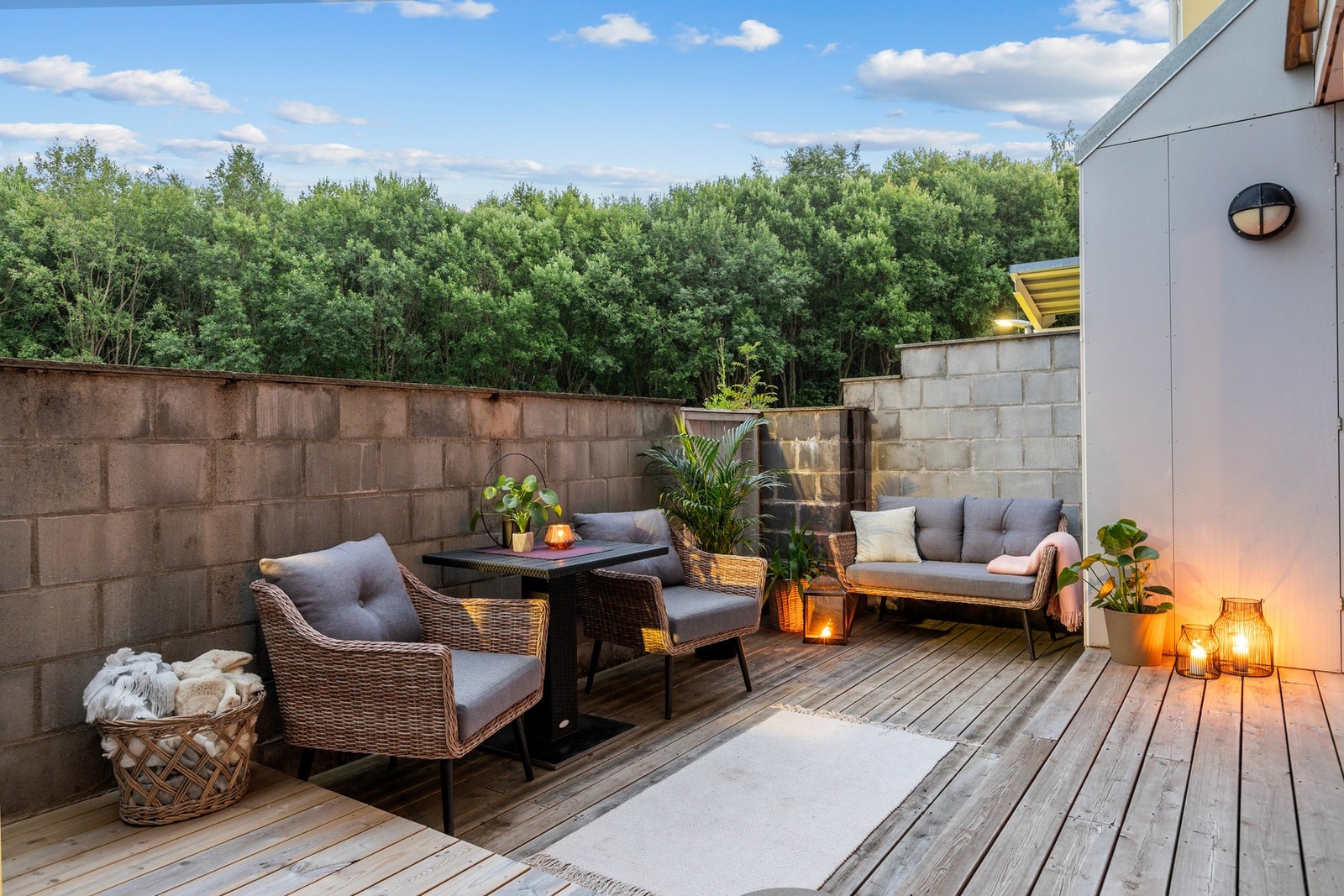 Leiligheten har også en praktisk og utvendig bod på terrassen. Galleribilde