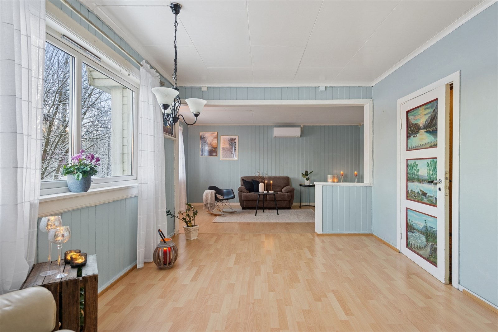 Her har du mulighet til å møblere med både salong og spisestue, i hver sin sone. Galleribilde