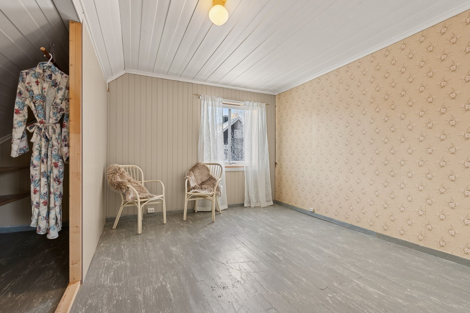 Kott gir ekstra lagringsplass Galleribilde