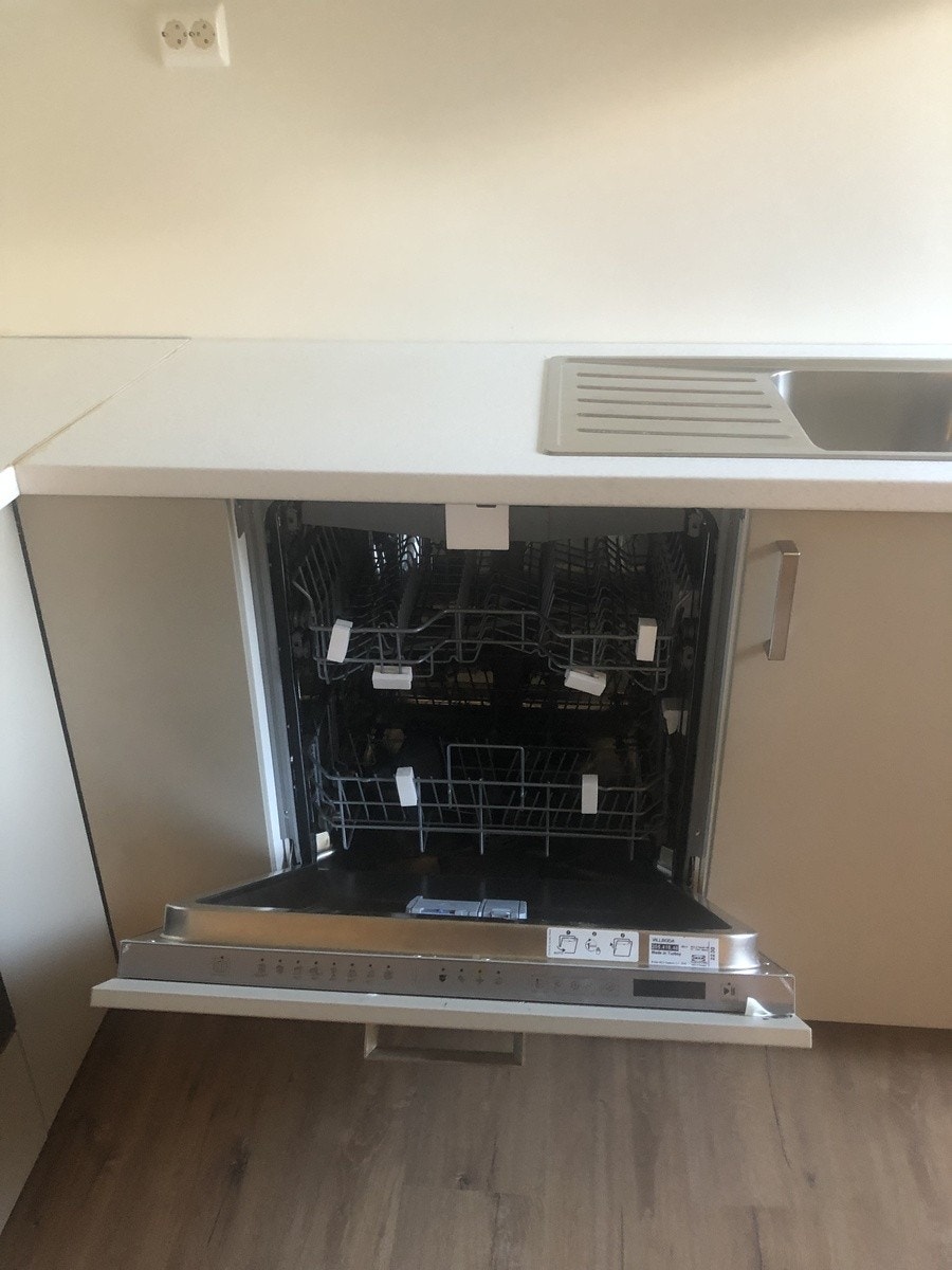 Helt ny oppvaskmaskin Galleribilde