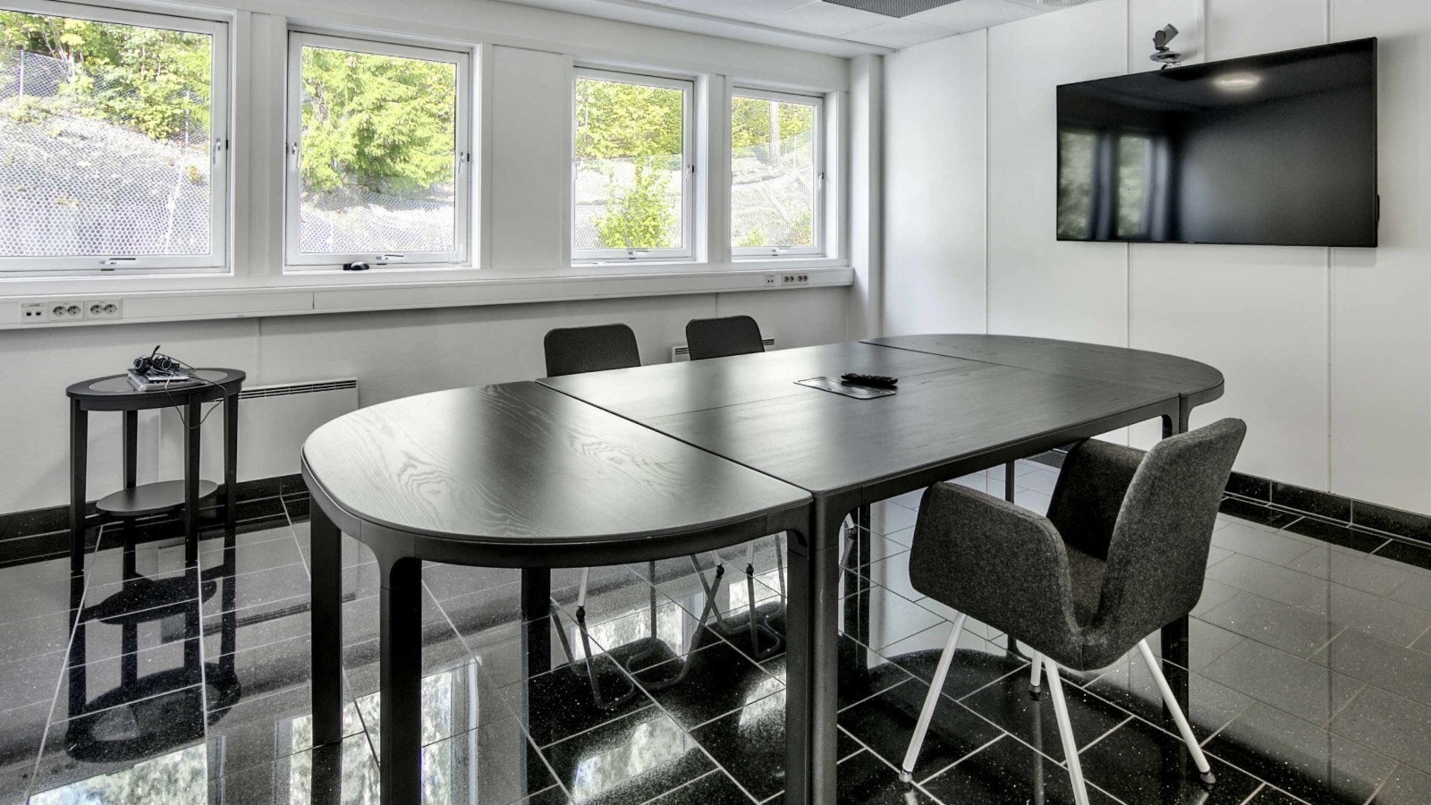 Møterommene er fleksible med plass opp til 30 personer. Galleribilde