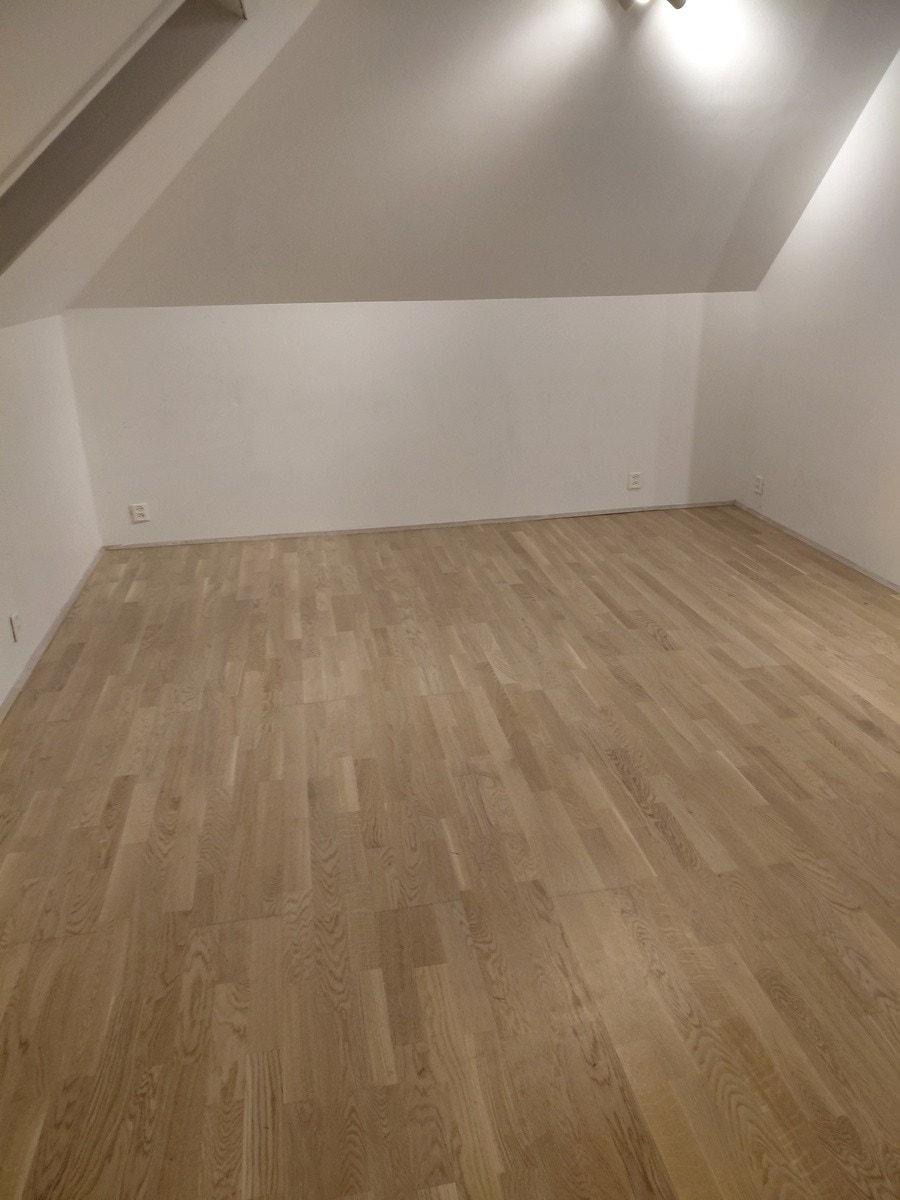 Stuen circa 24 kvadrat Galleribilde