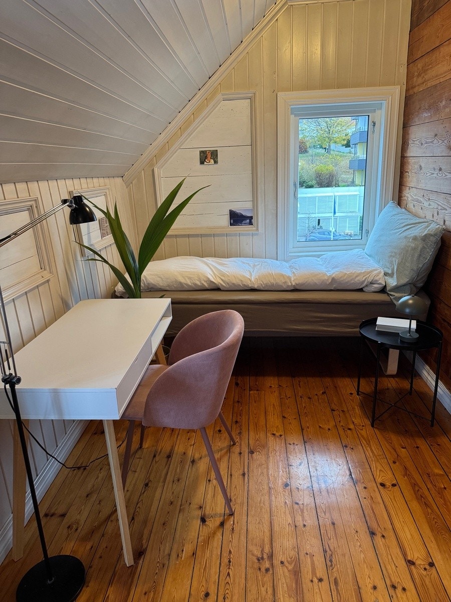 Sov 3 - 2.etasje Galleribilde