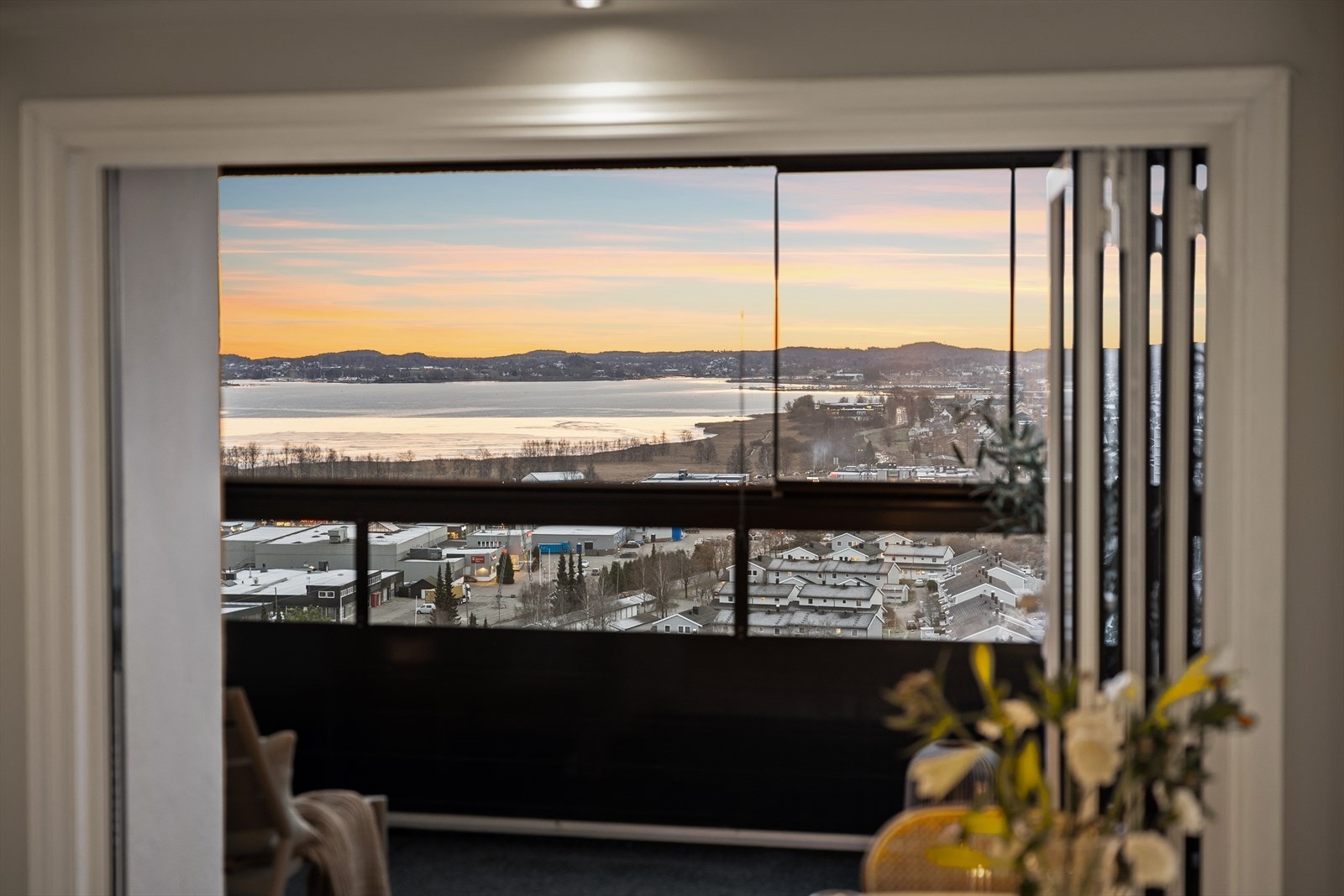 Den nydelig utsikten blir en del av ditt nye hjem Galleribilde