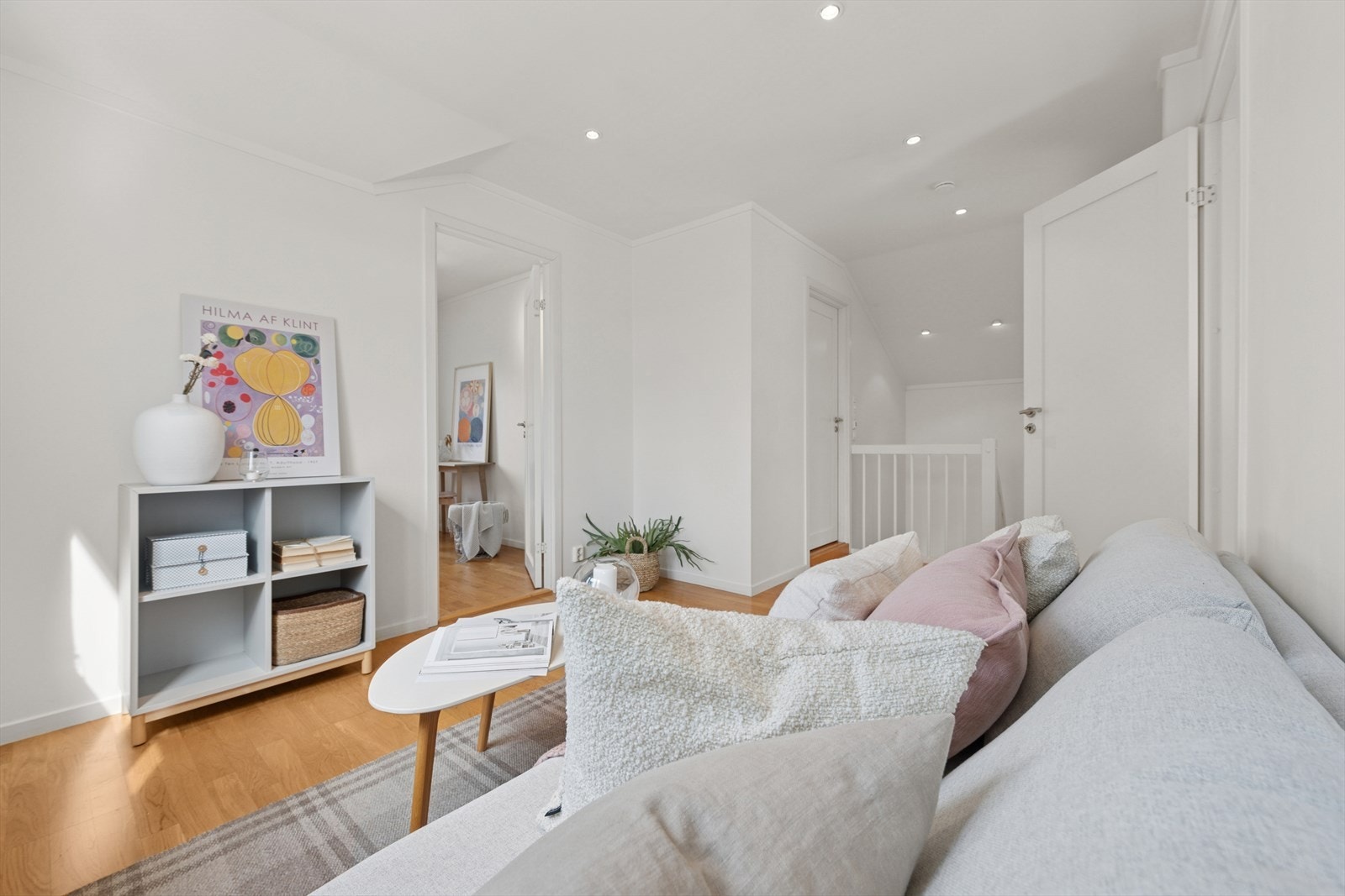 Vi tar turen opp i 2. etasje. Galleribilde