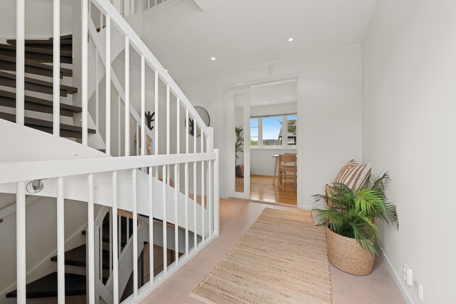 Entré/gang med plass til entrémøbler av eget ønske. Galleribilde