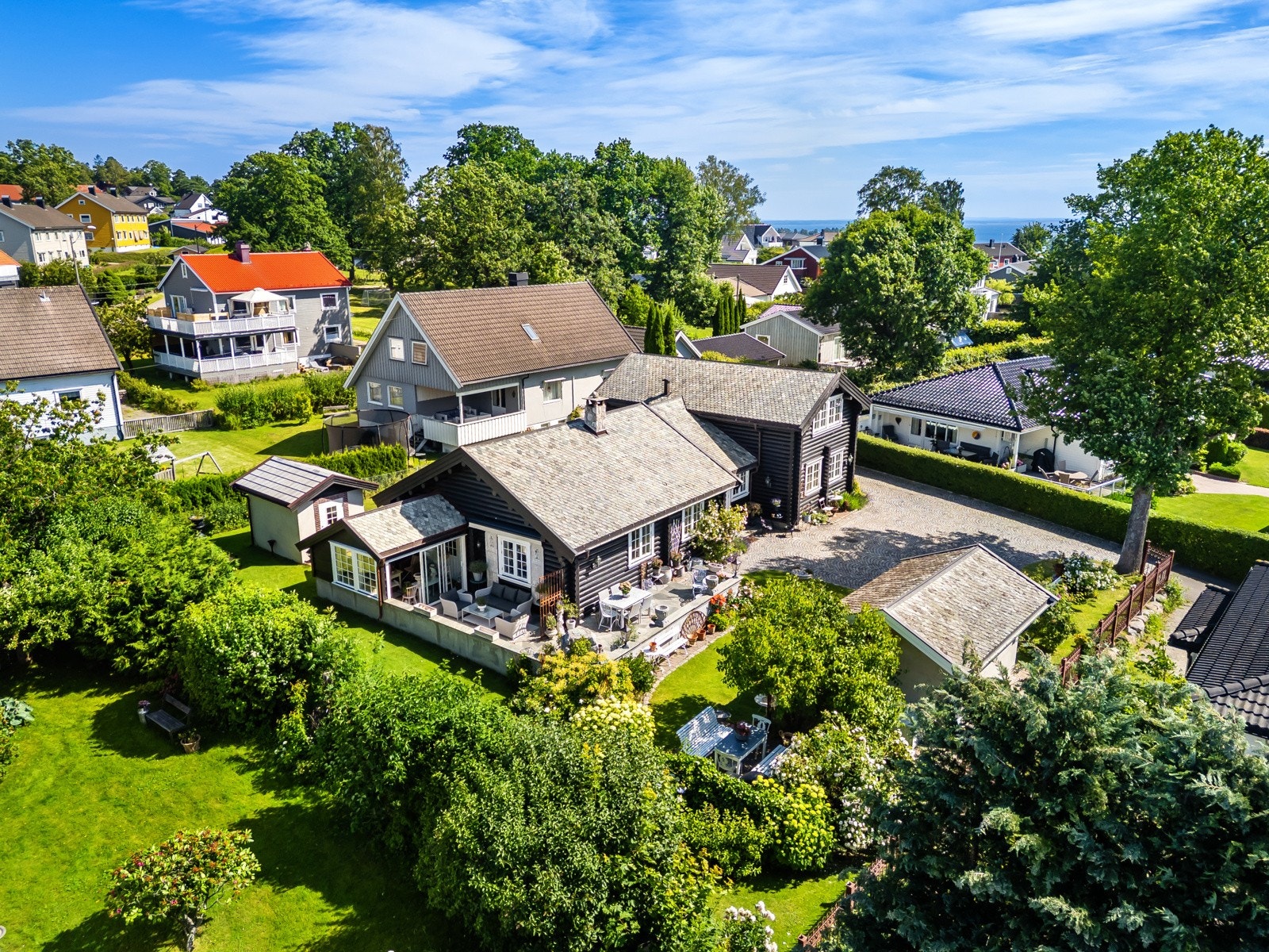 Meget solrikt beliggende på Tolvsrød Galleribilde