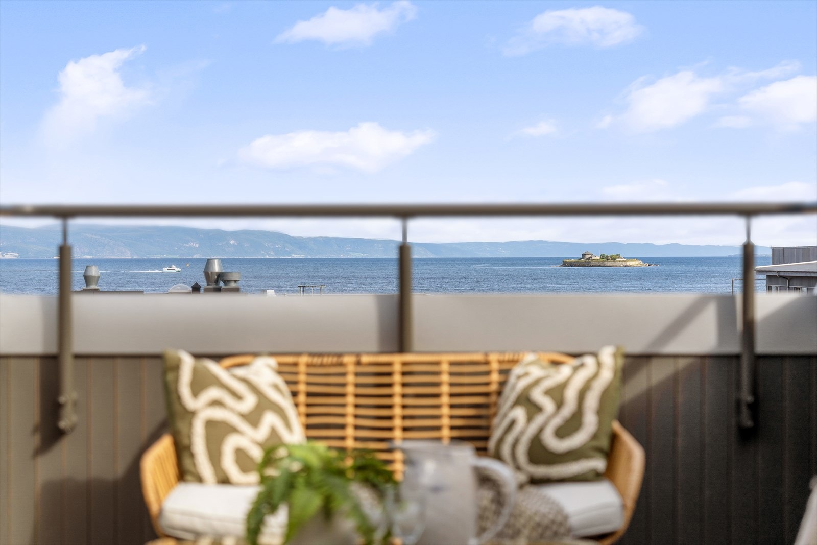 En unik toppleilighet med attraktiv beliggenhet i Ilsvika. Galleribilde