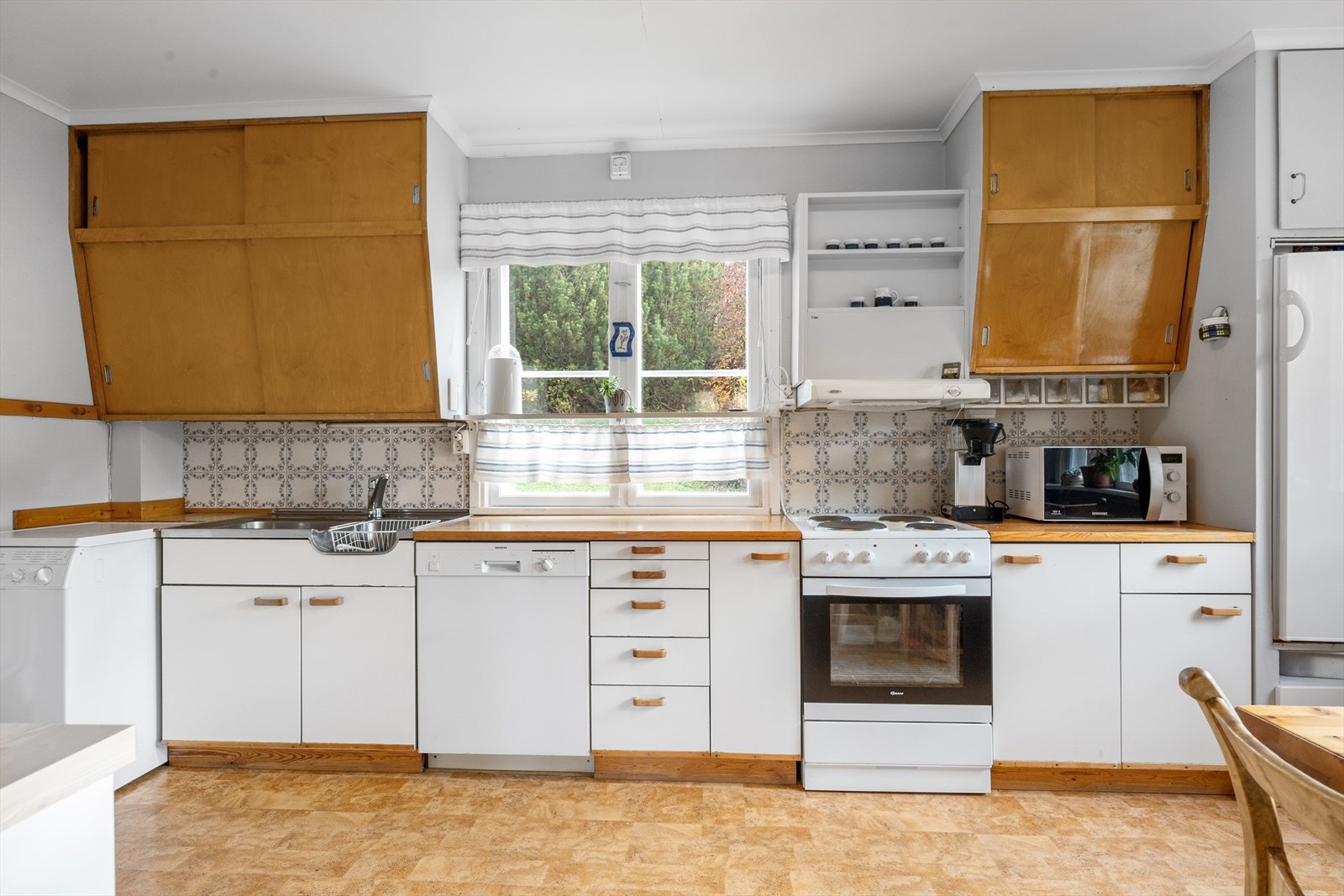 Kjøkkenet har eldre standard. Galleribilde