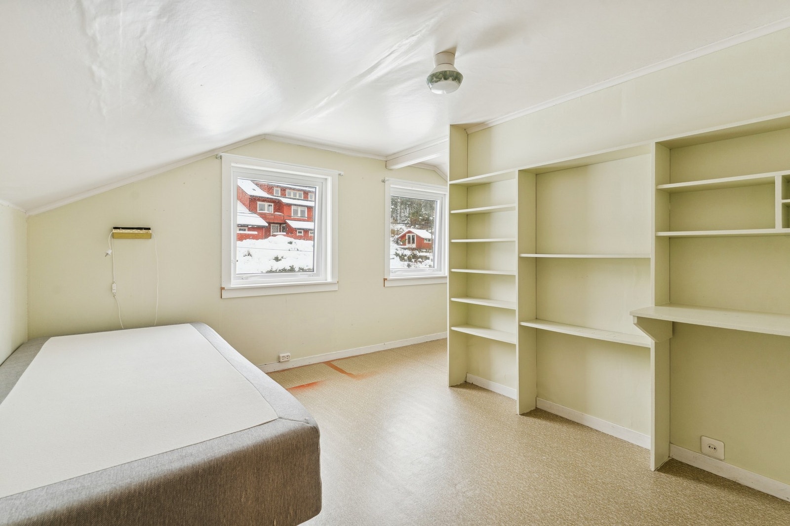 Soverom nr. 4 på loft Galleribilde