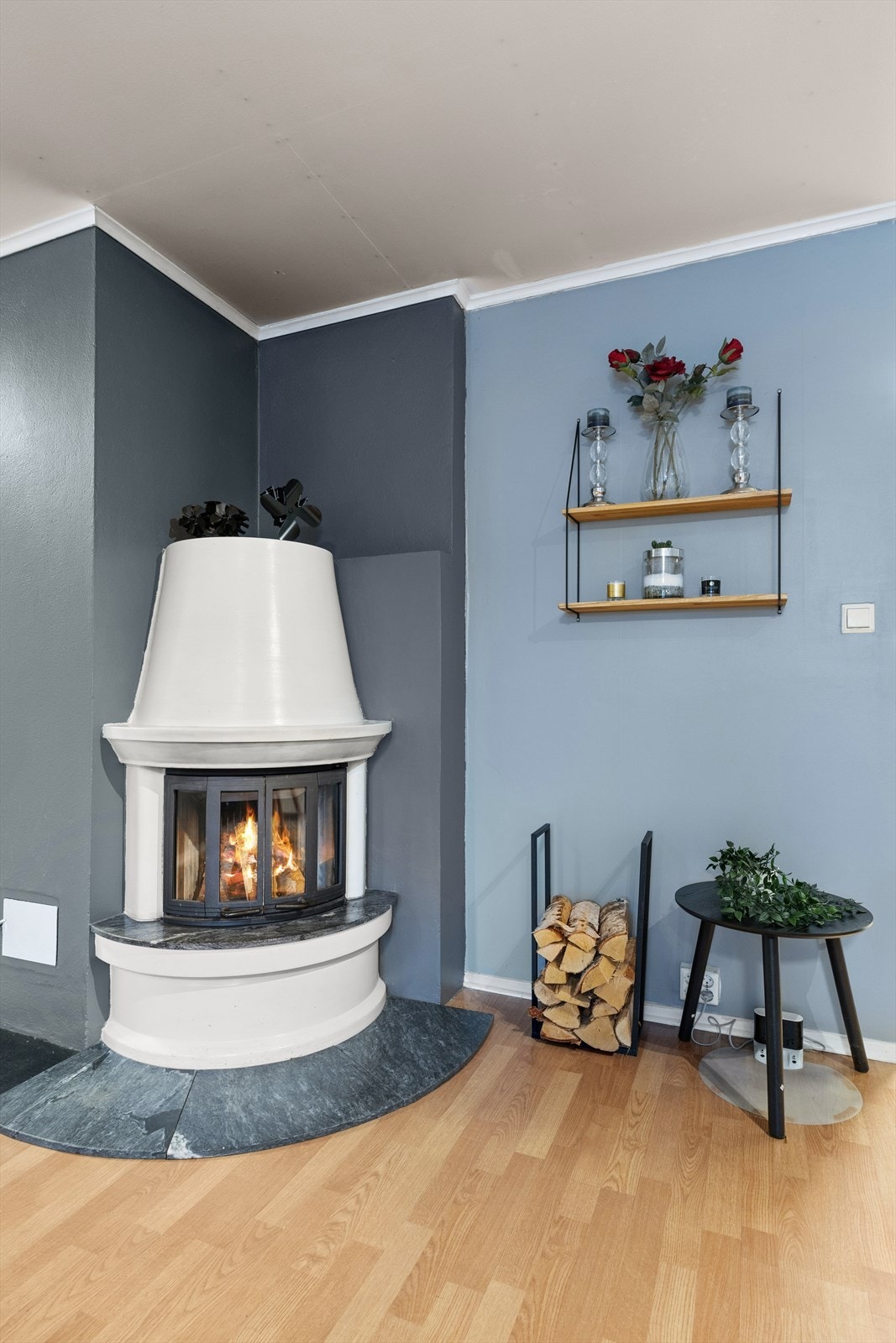 Peis gir en trivelig atmosfære på kjølige dager. Galleribilde