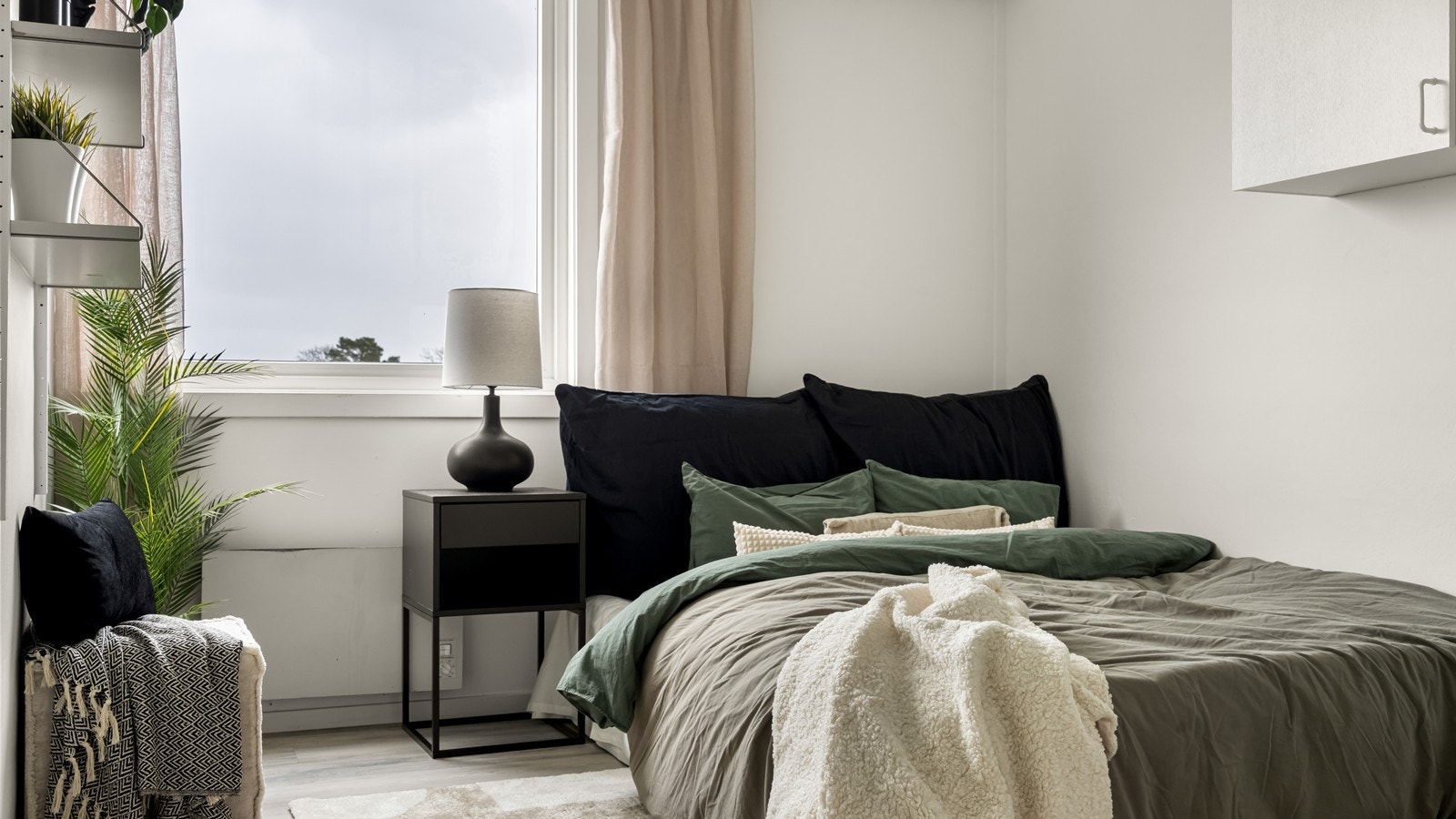 Romslig soverom Galleribilde