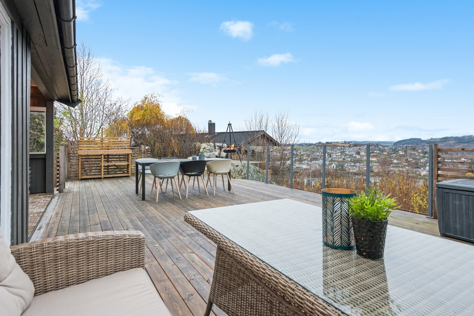 Her kan man nyte utsikten mot Levanger sentrum Galleribilde