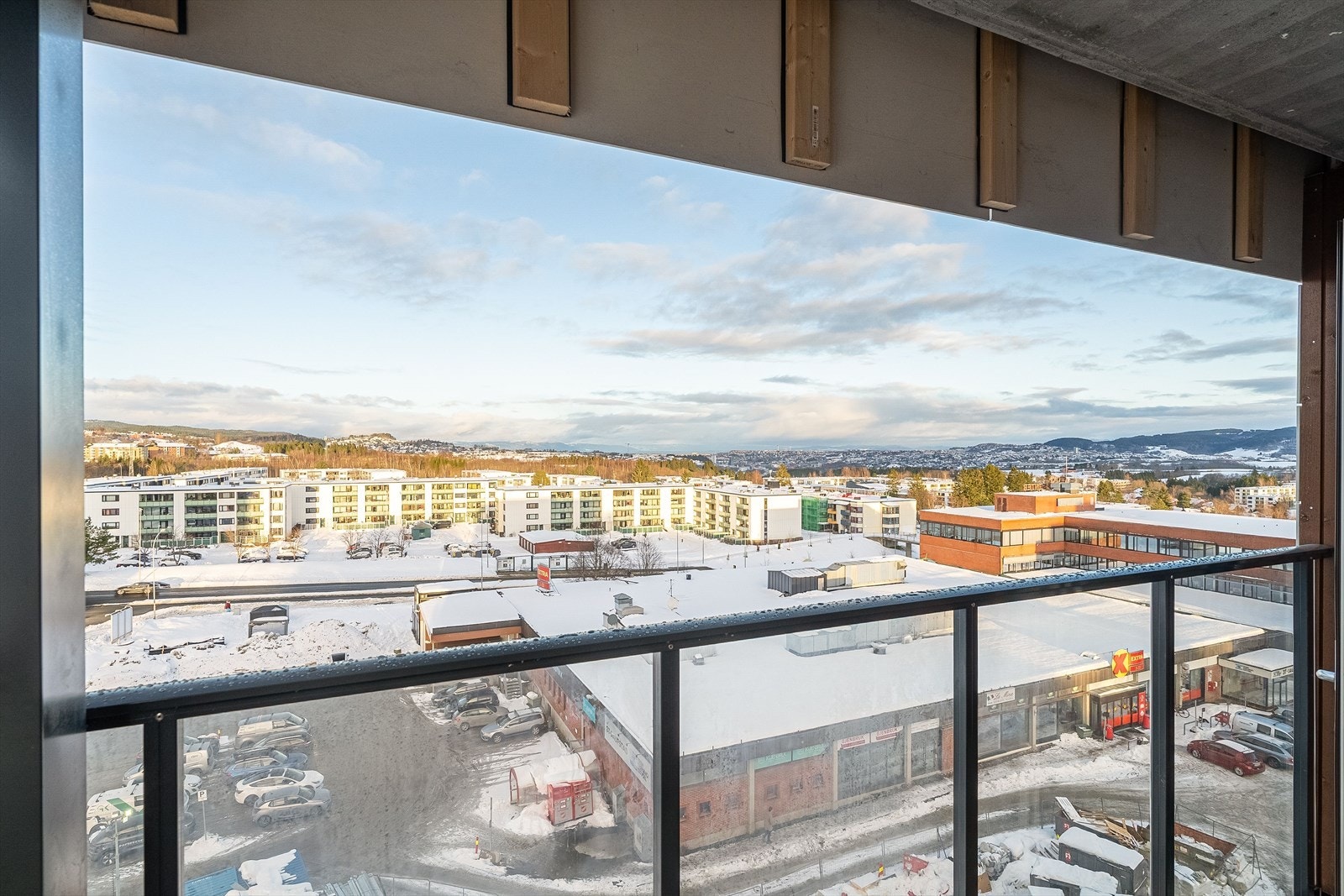 Utsikt fra leiligheten mot Trondheim sentrum. Galleribilde