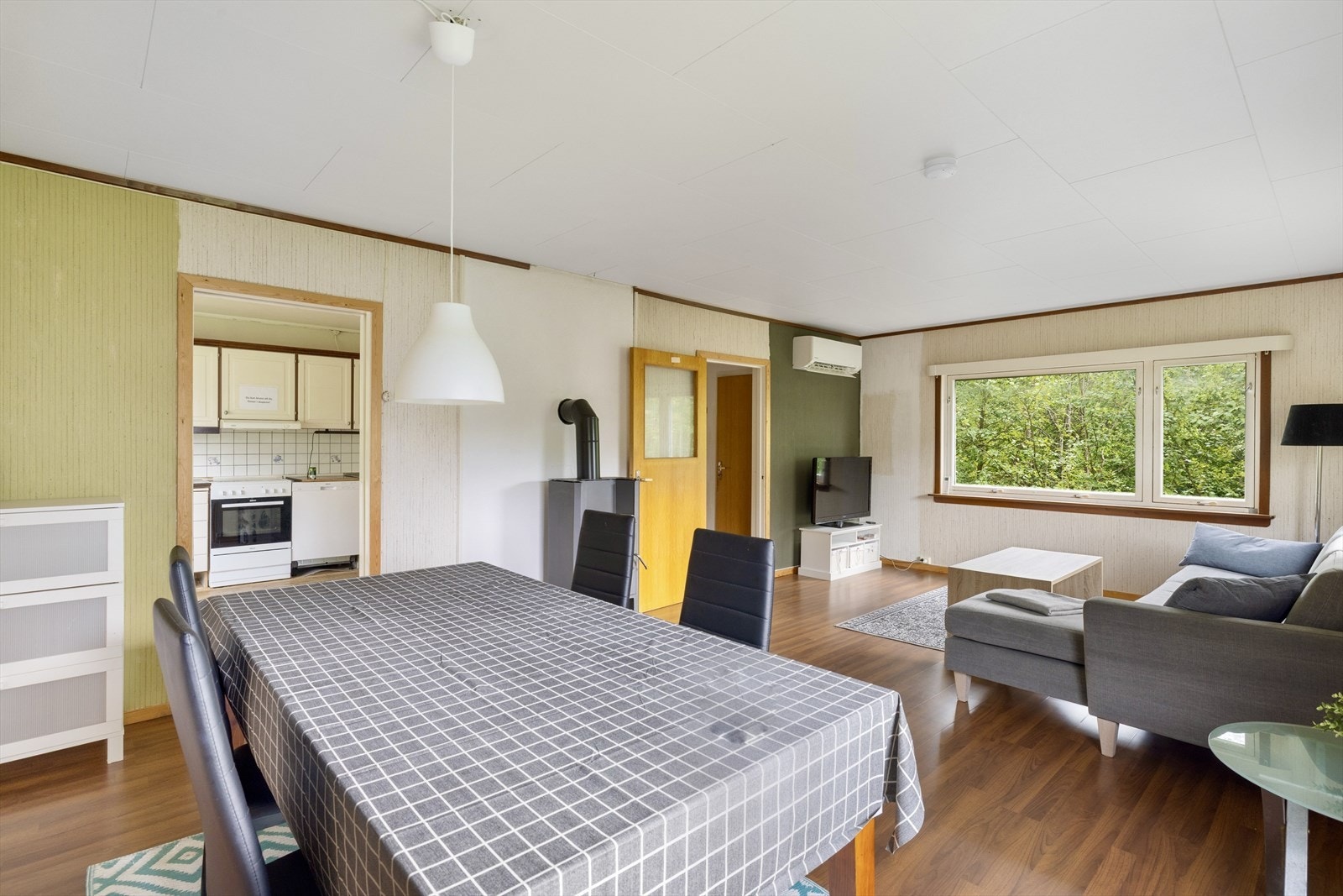 Koreaveien 6. Galleribilde