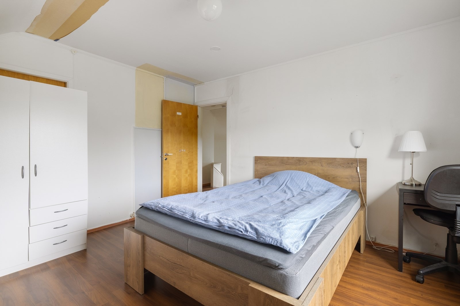 Romslig soverom 2. Galleribilde