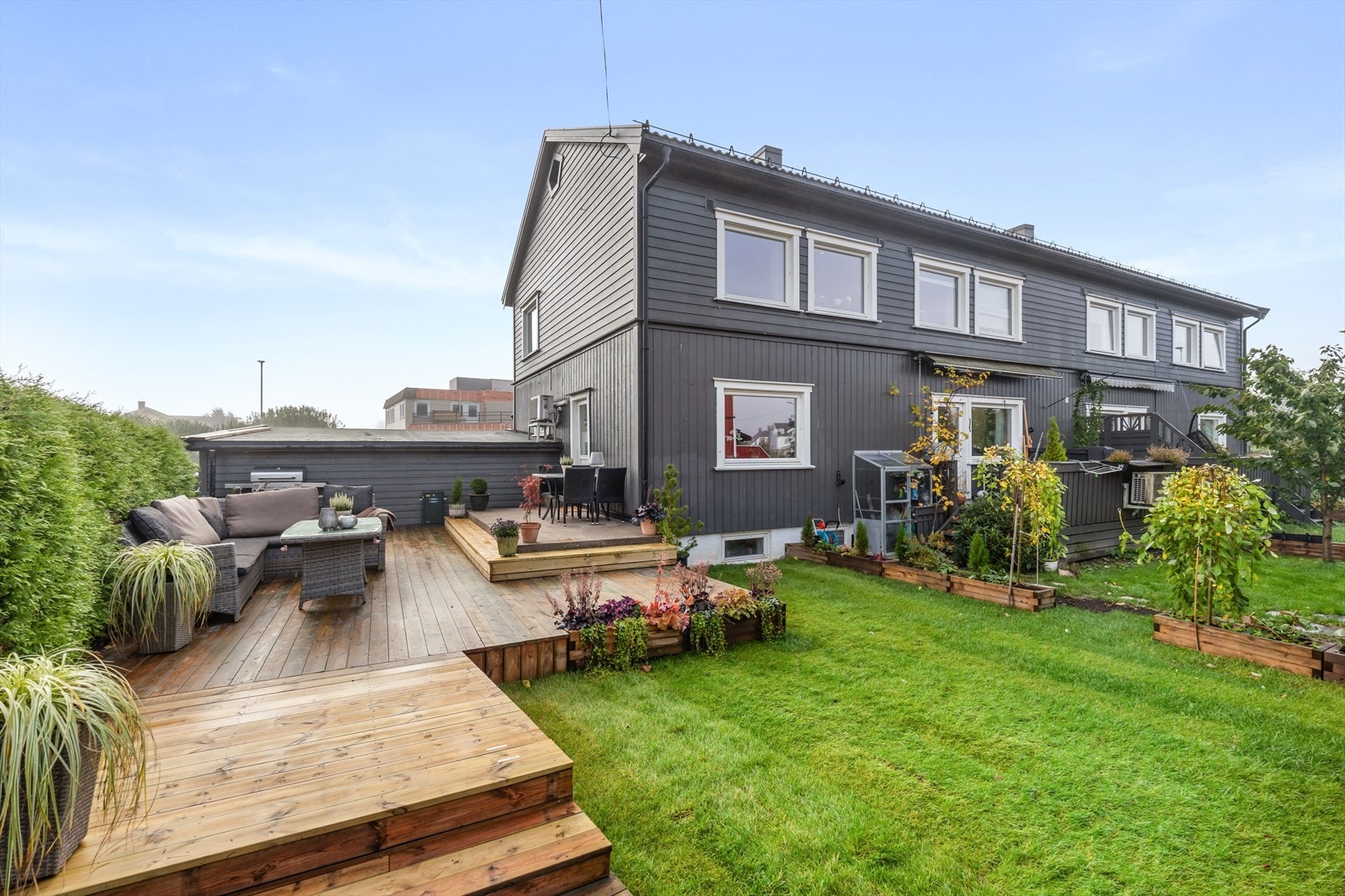 Fine terrasserområder i grønne omgivelser Galleribilde