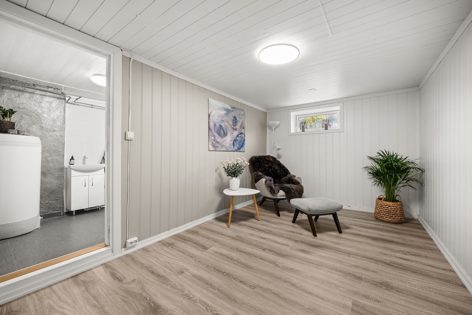 Rom innredet som stue - ikke byggemeldt/godkjent som rom for varig opphold Galleribilde