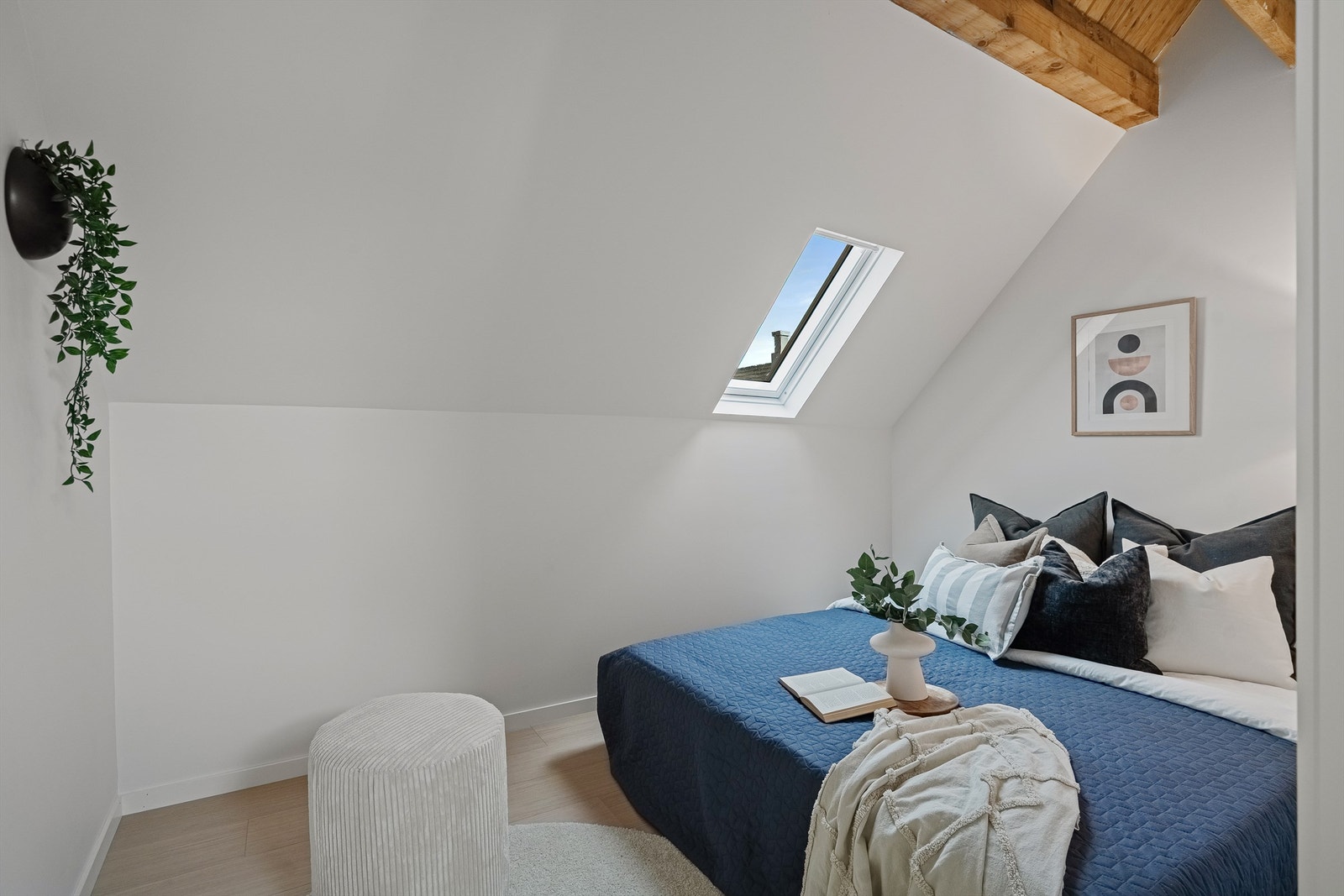 Soverom - hybel Galleribilde