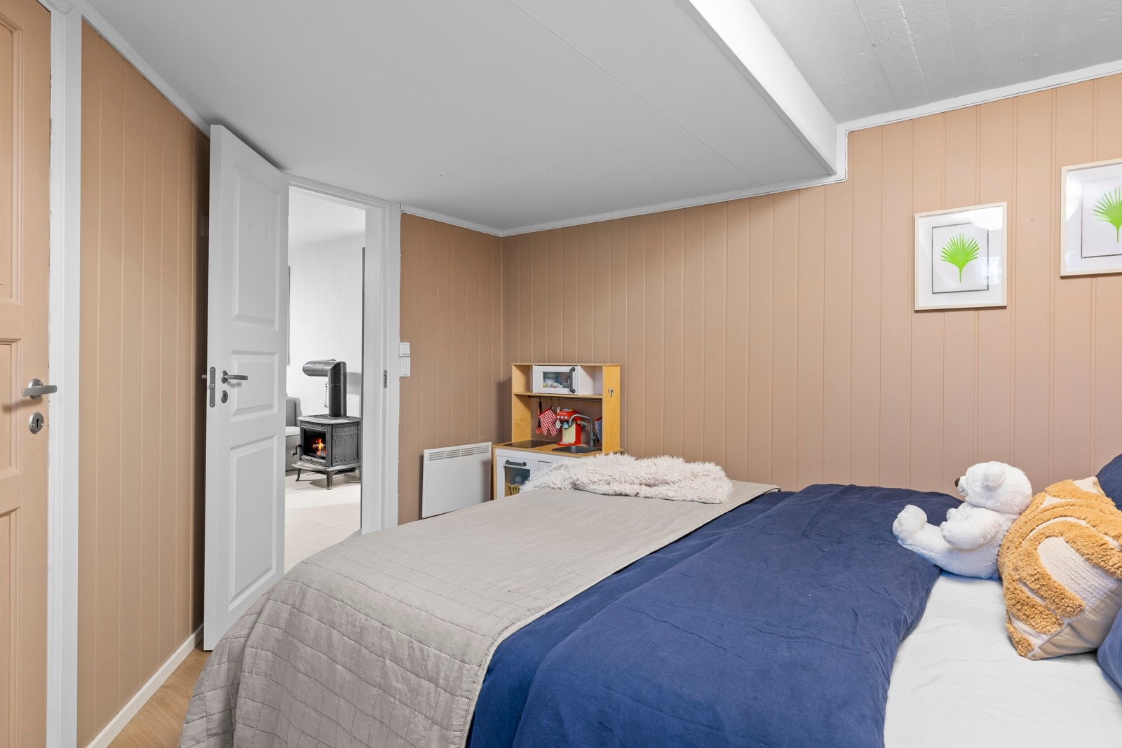 Rommet har tilknytning til tekisk rom. Galleribilde