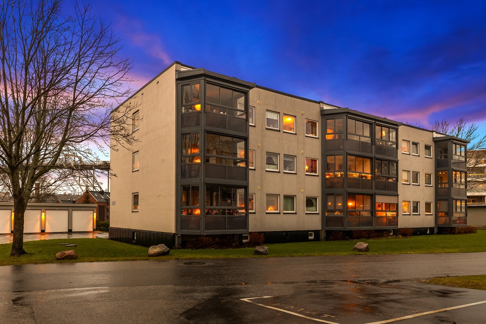 Presteløkka III Borettslag er veldrevet og det er over tid både utført ulike oppgradering og rehabiliteringsarbeidet på bygningsmassen. Galleribilde