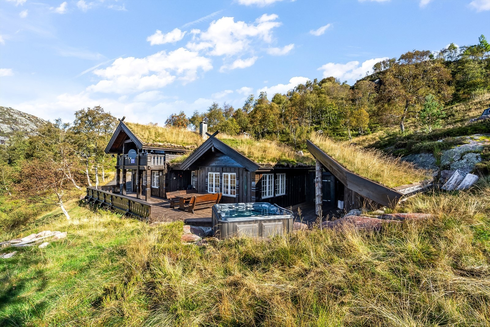 Nydelig beliggende med flott uteområde Galleribilde