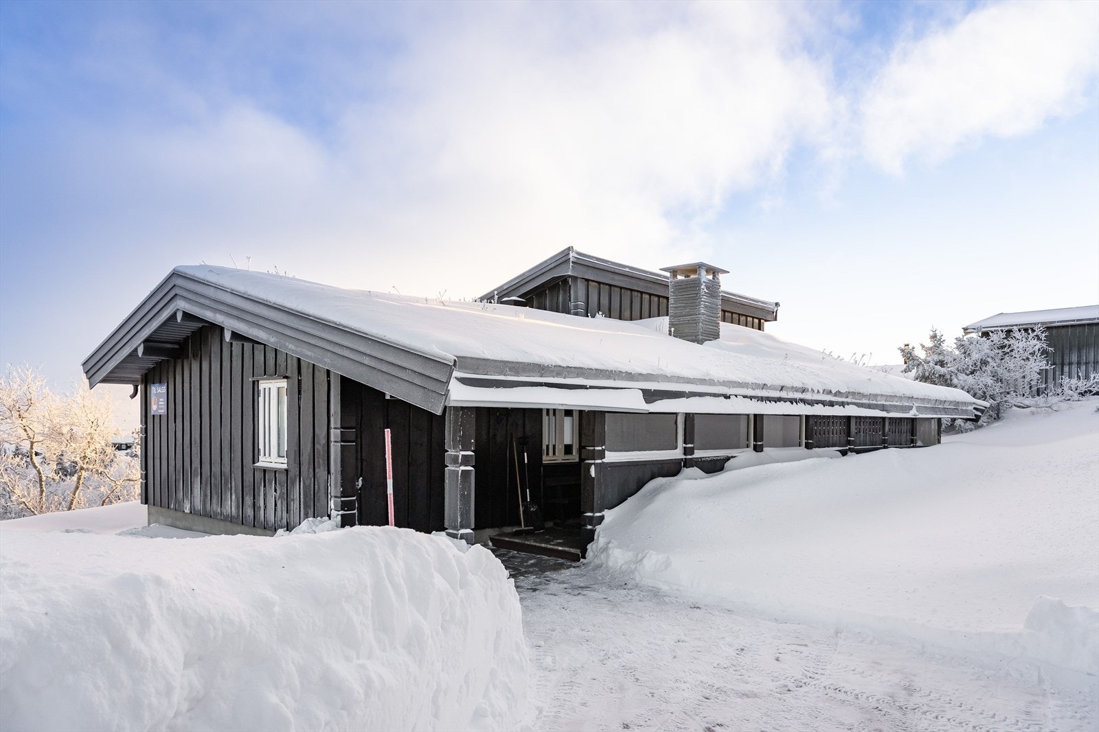 1843-3-1_019.jpg Galleribilde