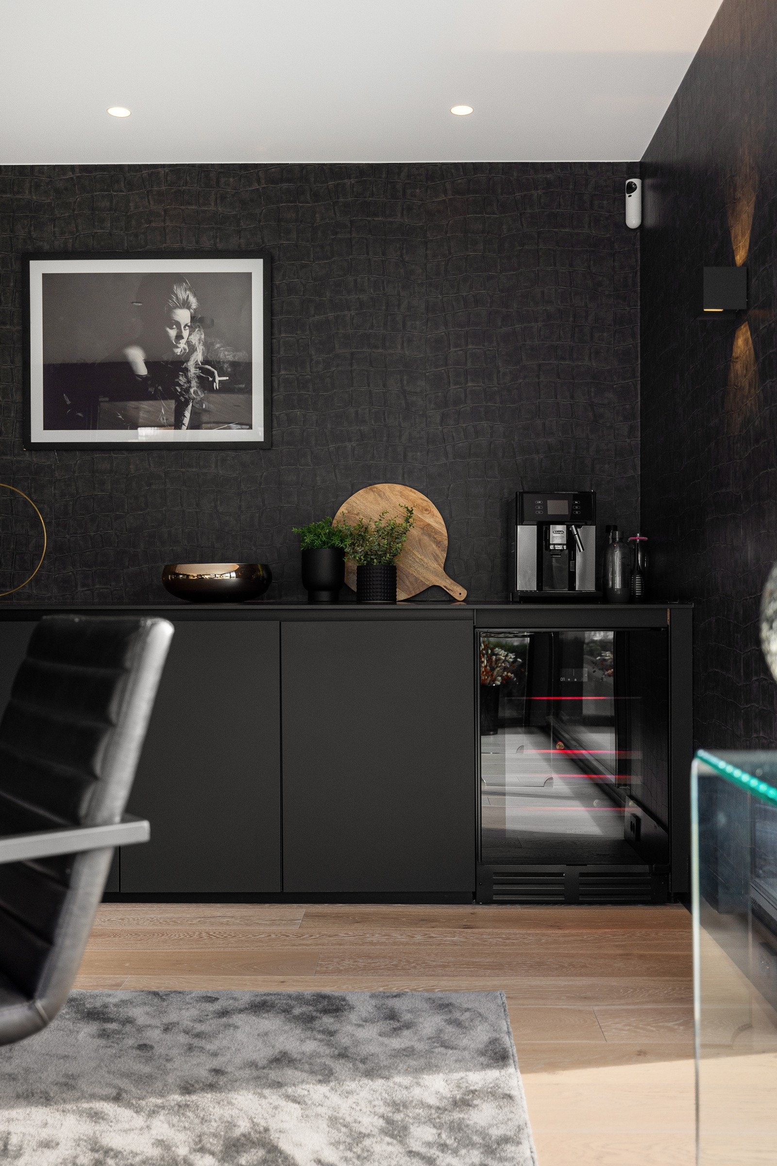 Integrert vinskap med to soner. Galleribilde