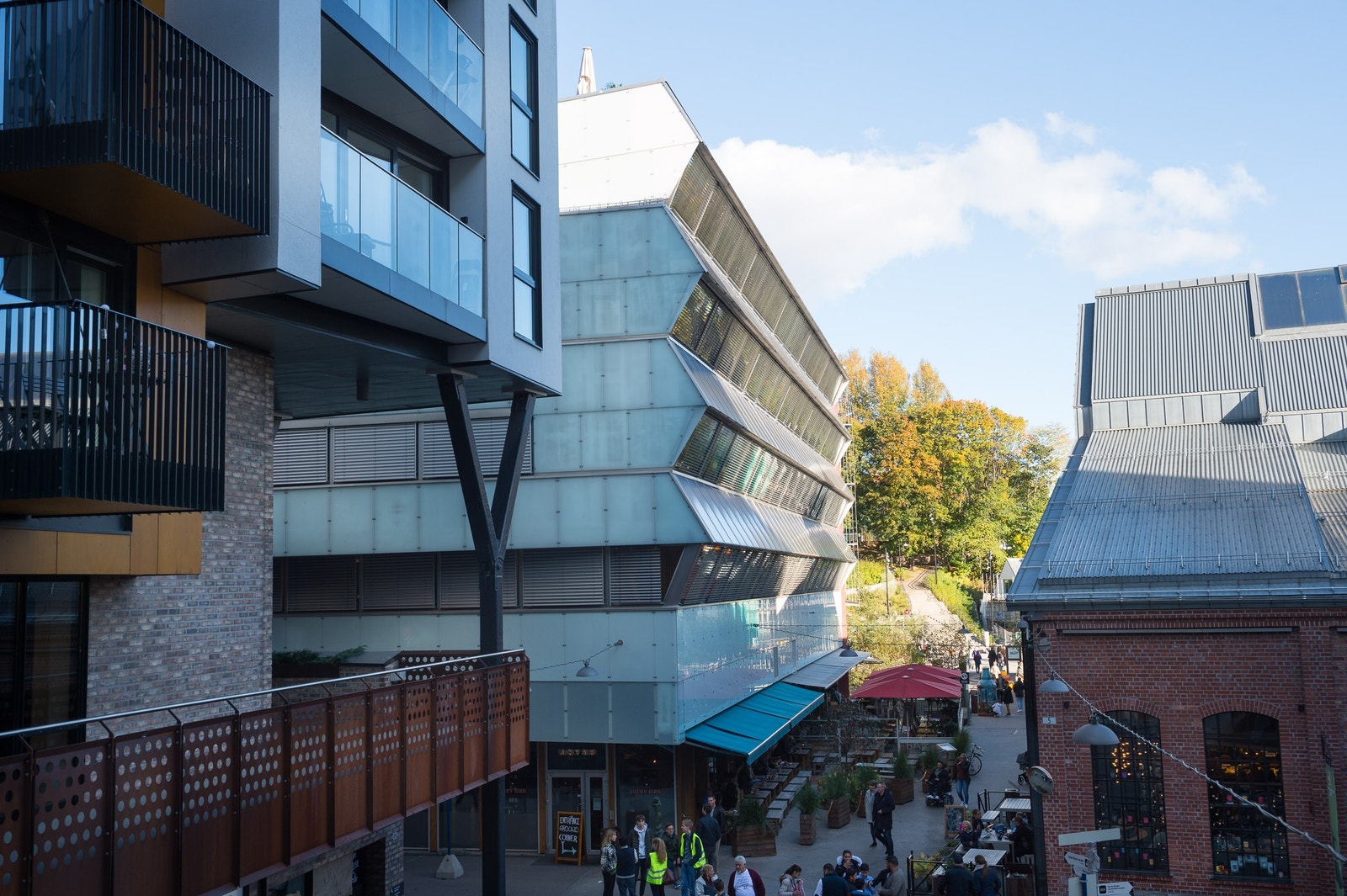 Fasaden til Vulkan 7-11. Det ledige lokalet ligger i 2. etasje Galleribilde