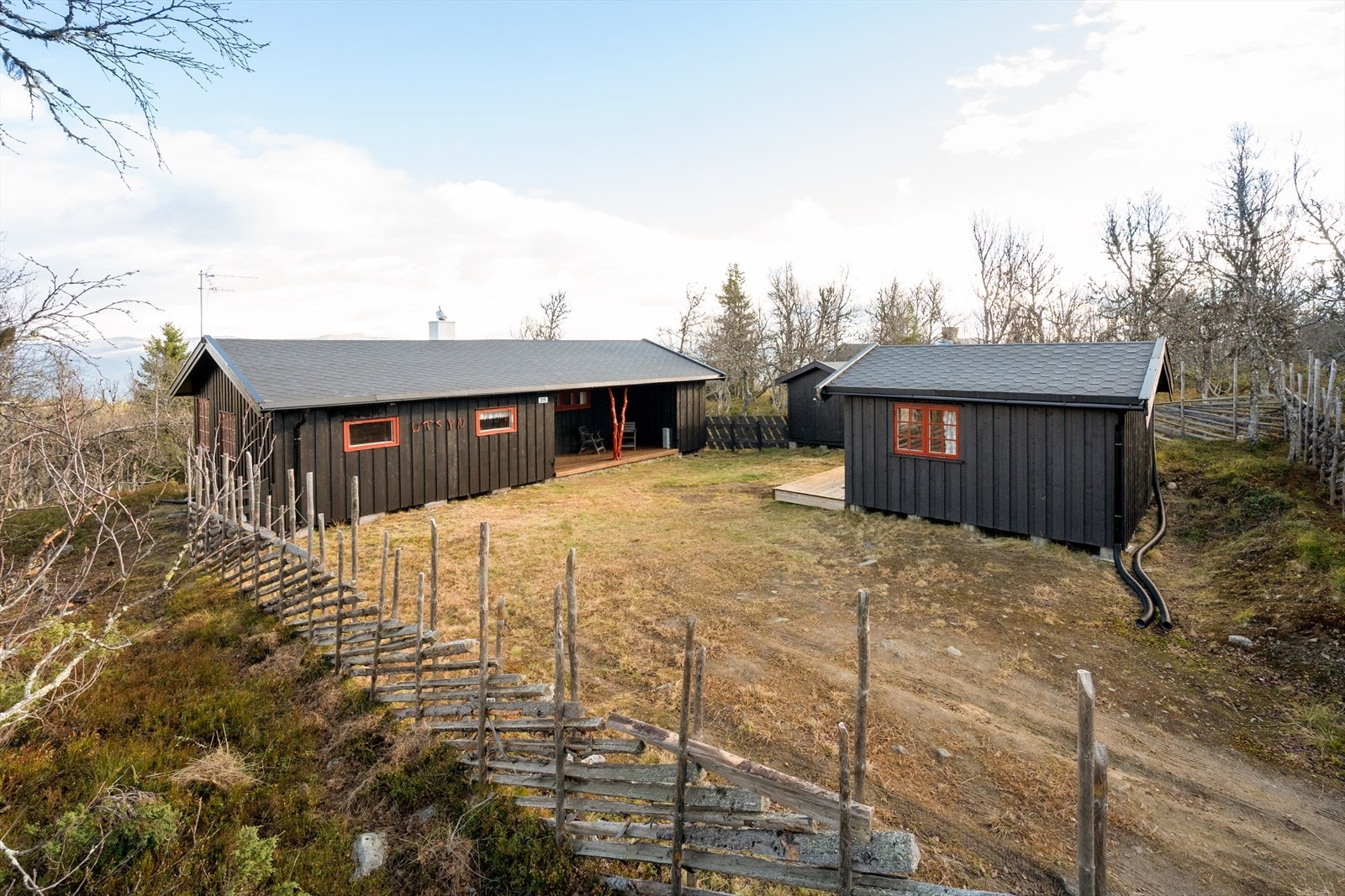 Området er rolig og naturskjønt, og eiendommen ligger usjenert til. Galleribilde
