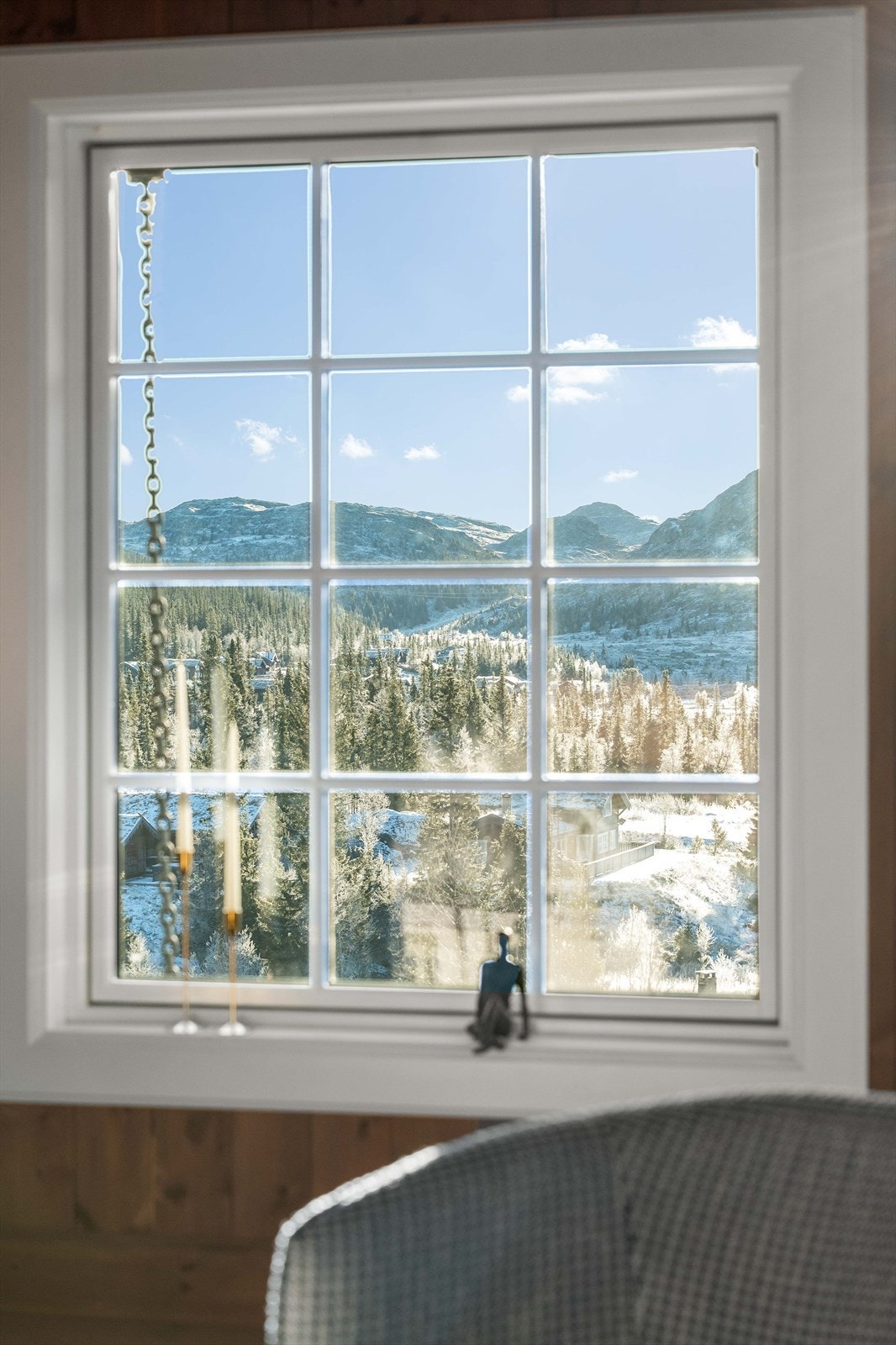 Sjekk utsikten mot naturen og fjellene! Galleribilde