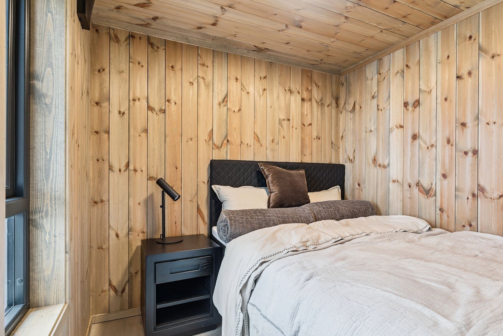 NTg3NzU0MzE6bW9uaXRvcg==.jpg Galleribilde