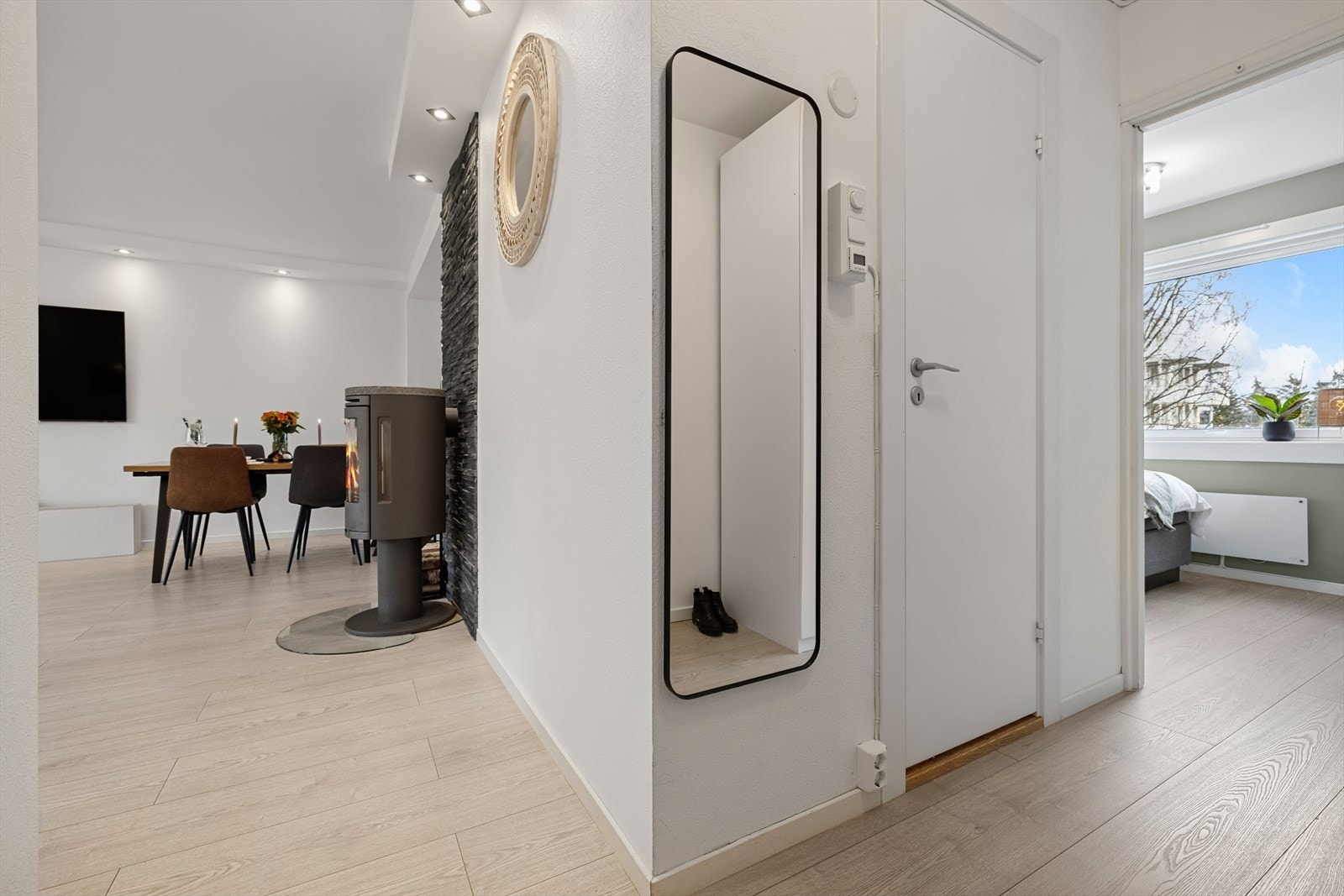 Entré. Galleribilde