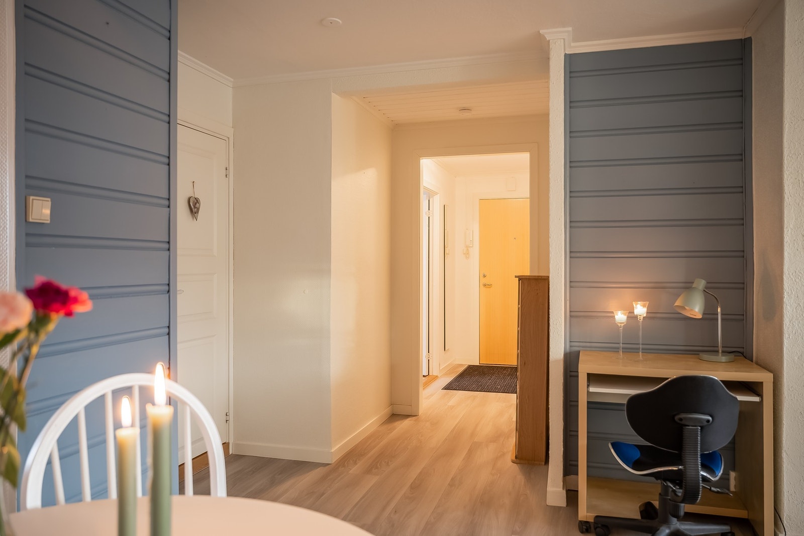 Renter, avdrag, felles strøm og forsikring, kabel tv / internett m.m.. er inkludert i felleskostnadene. Galleribilde