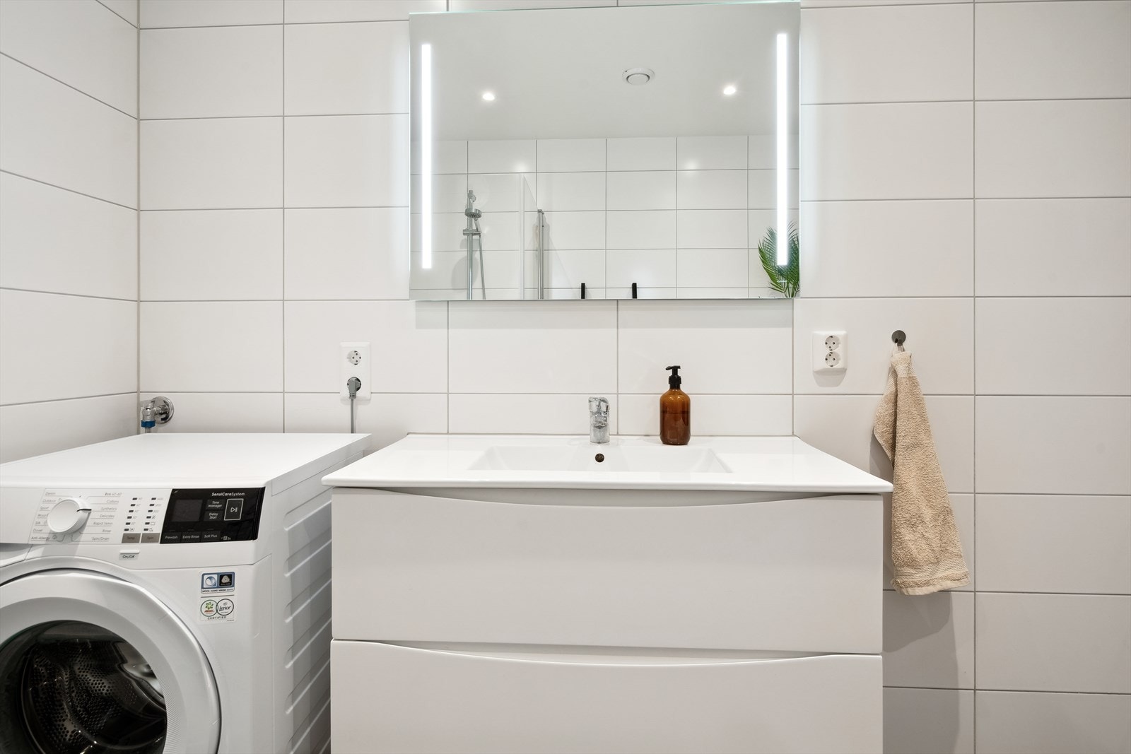 Her er det opplegg for vaskemaskin. Galleribilde