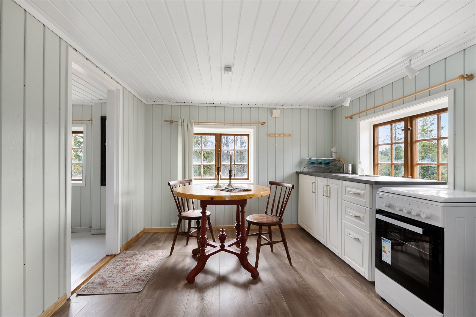 Soverommet ligger innenfor kjøkkenet. Galleribilde