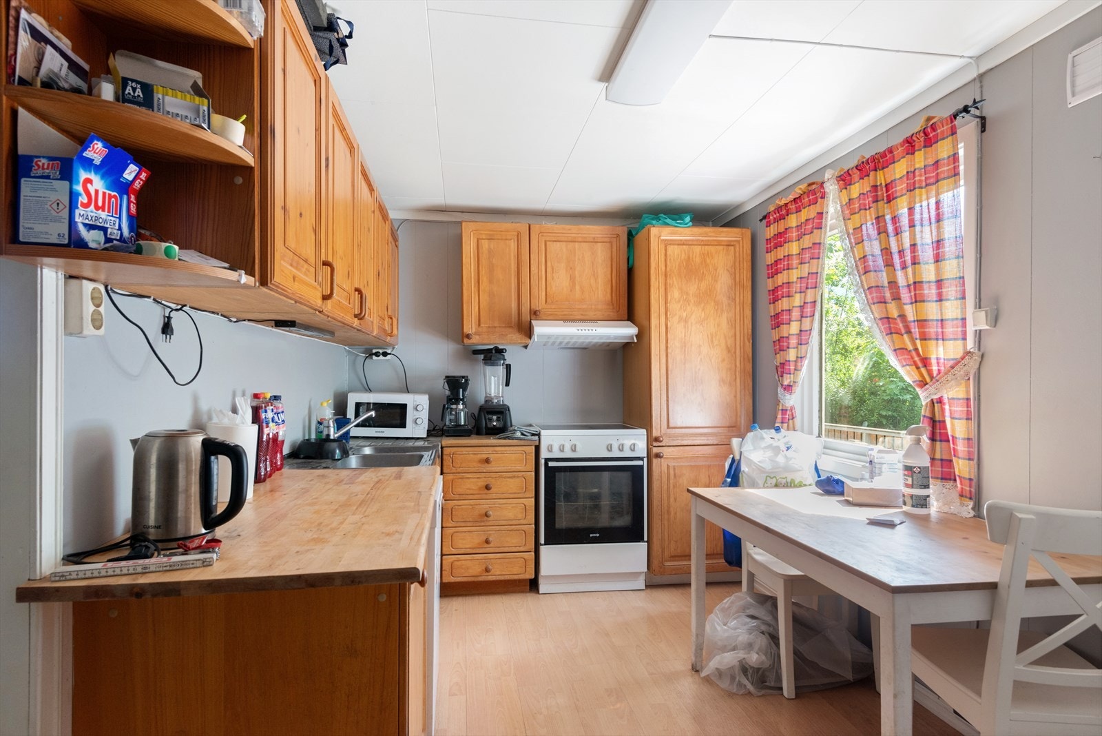 Kjøkken antatt fra ca 1997 i den påbygde delen Galleribilde