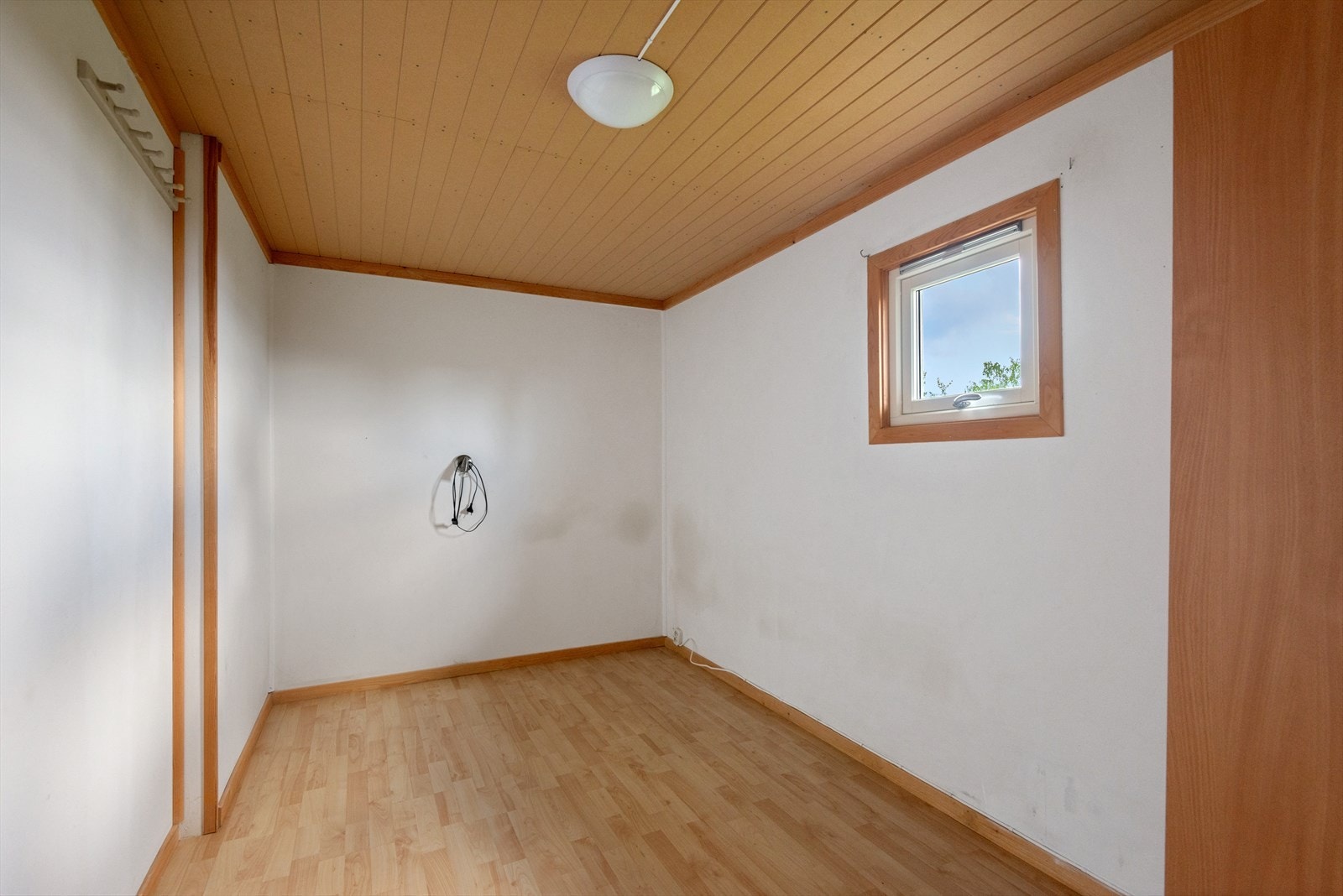 Soverom opprinnelig del Galleribilde